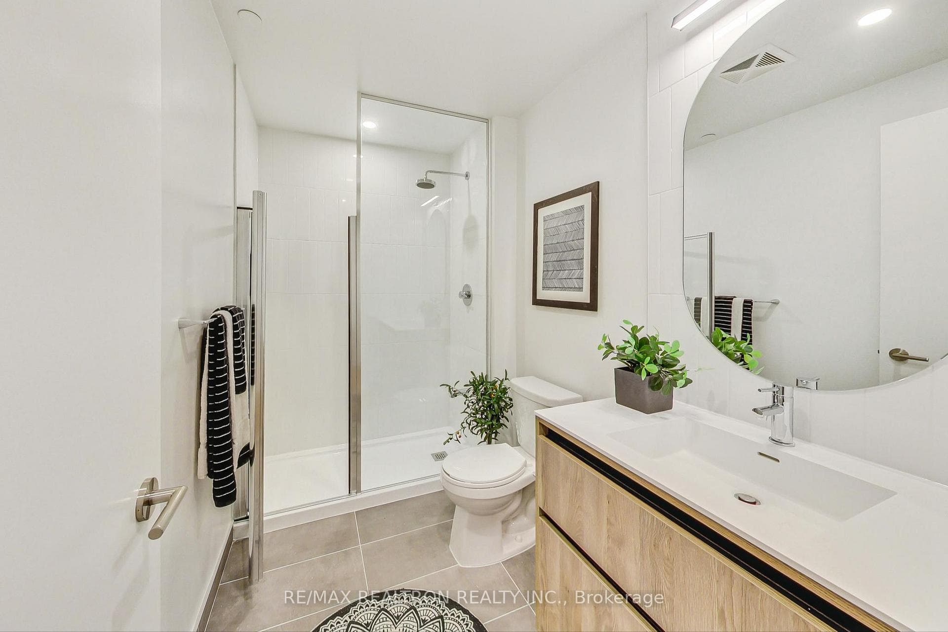 7950 Bathurst Street Unit 1325 photo 18