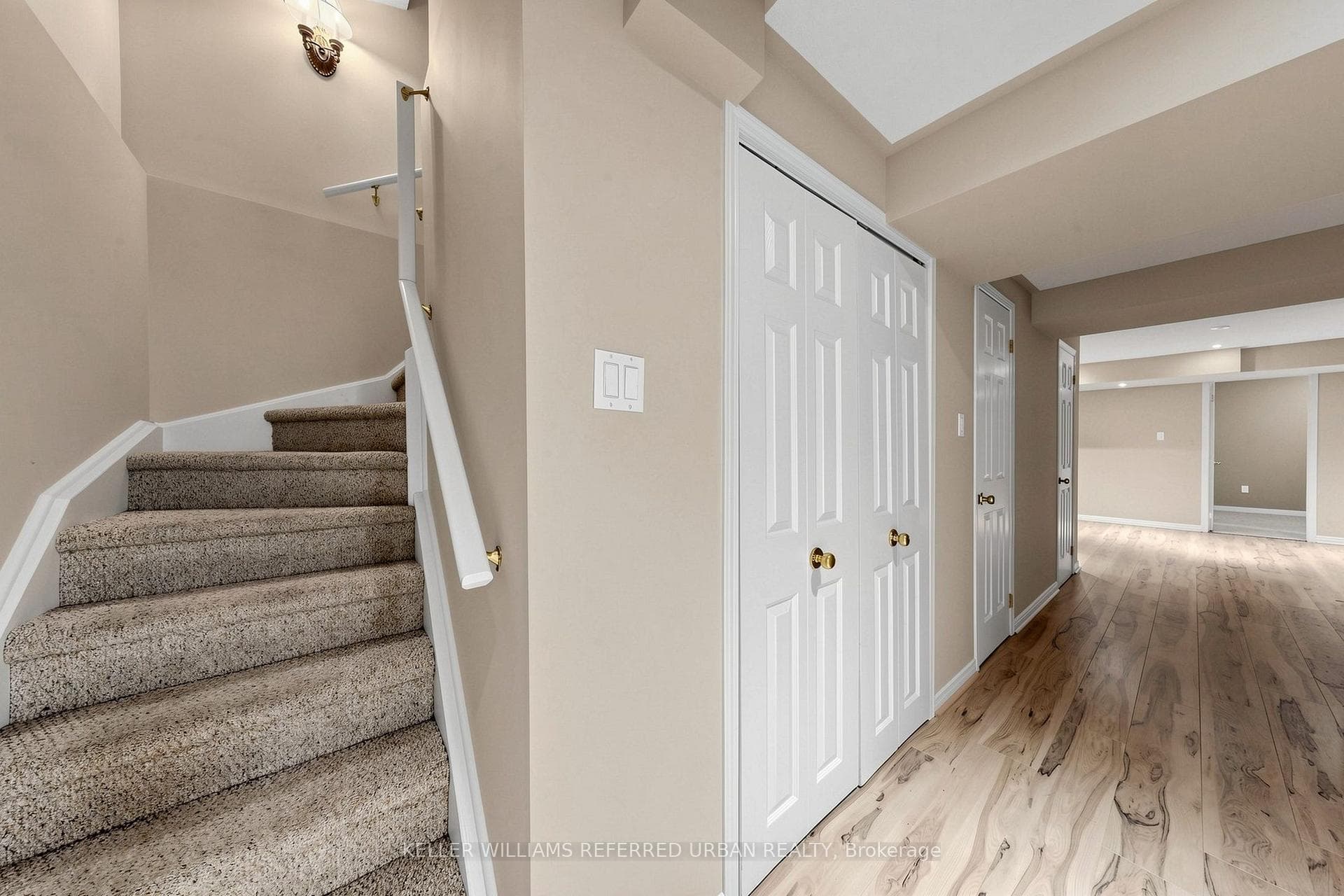 45 Cameo Drive photo 32