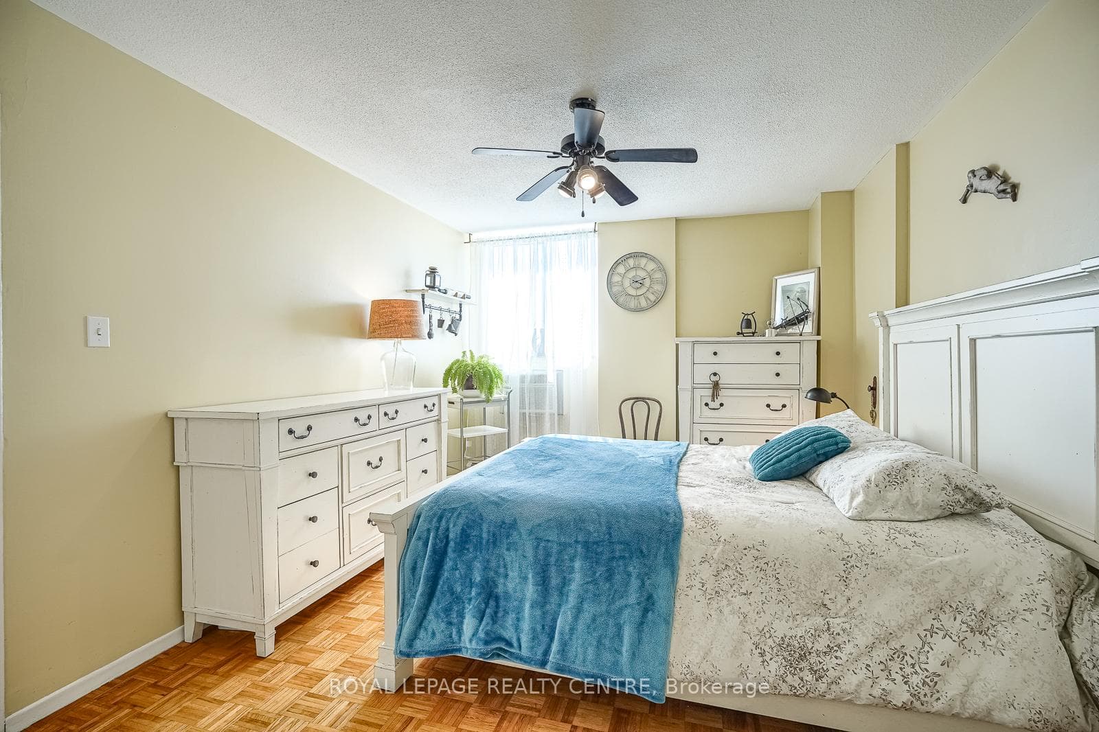 11 Neilson Drive Unit 409 photo 17