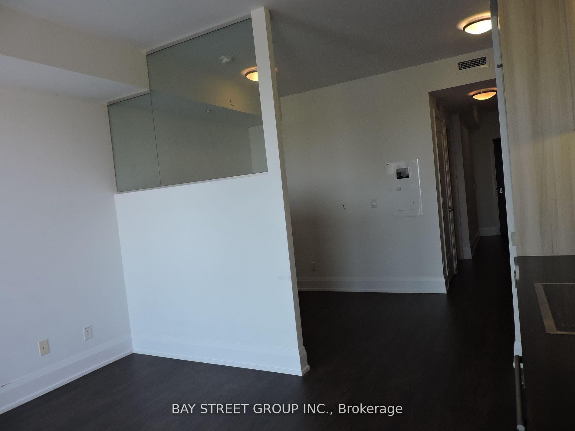 101 Erskine Avenue Unit 2006 photo 6