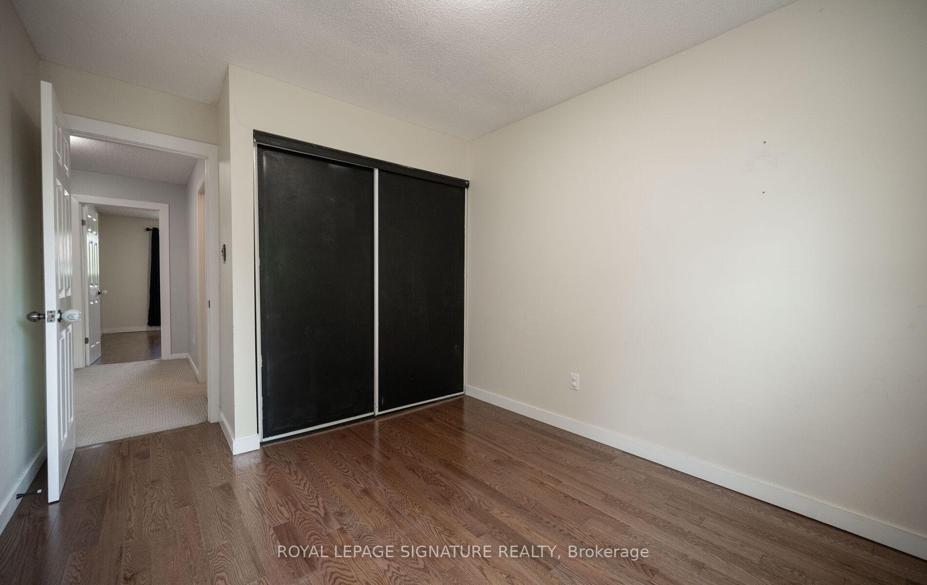 447 Ontario Street photo 37