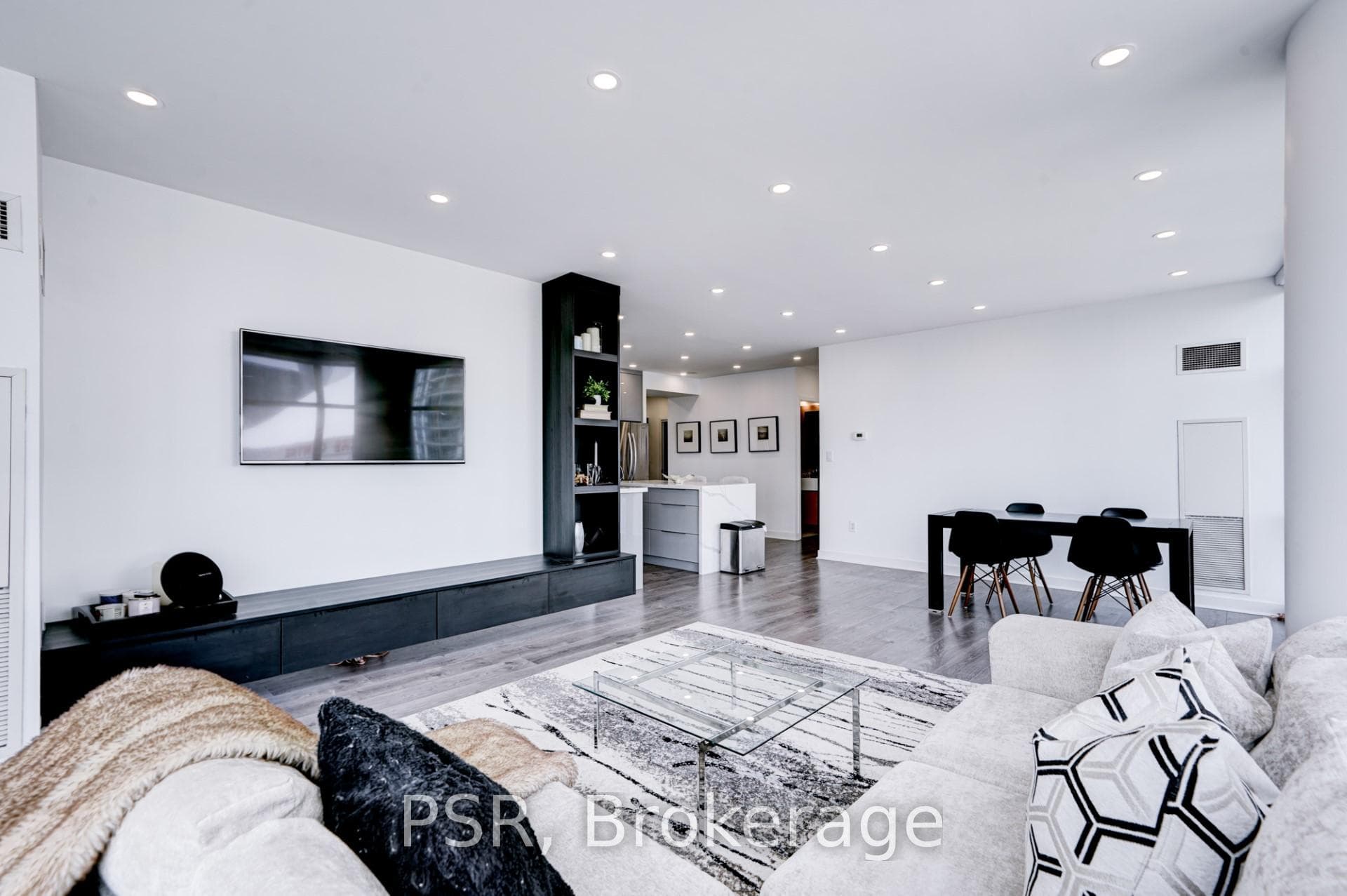 35 Mariner Terrace Unit 1109 photo 24