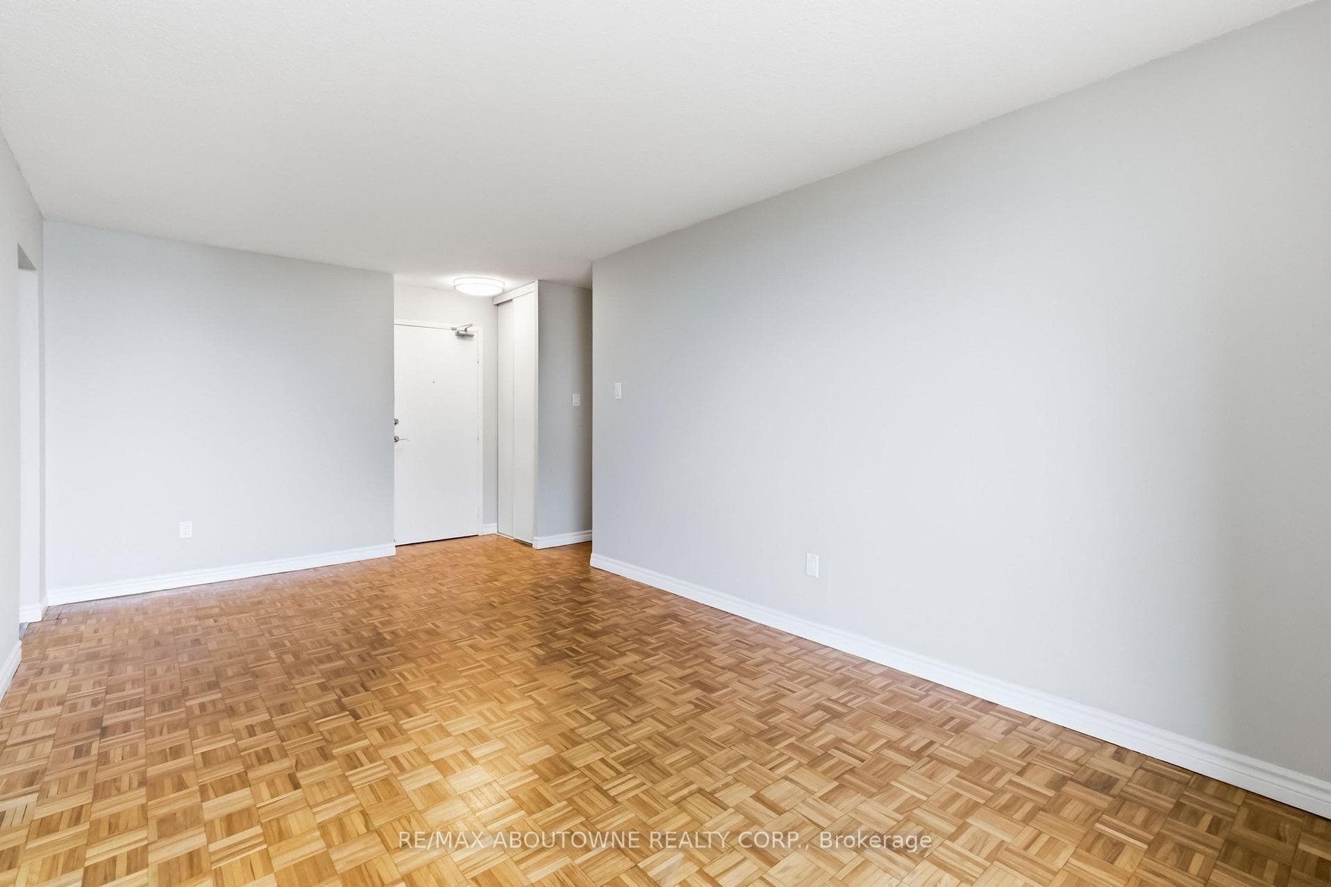 60 Park Avenue Unit 1003 photo 9