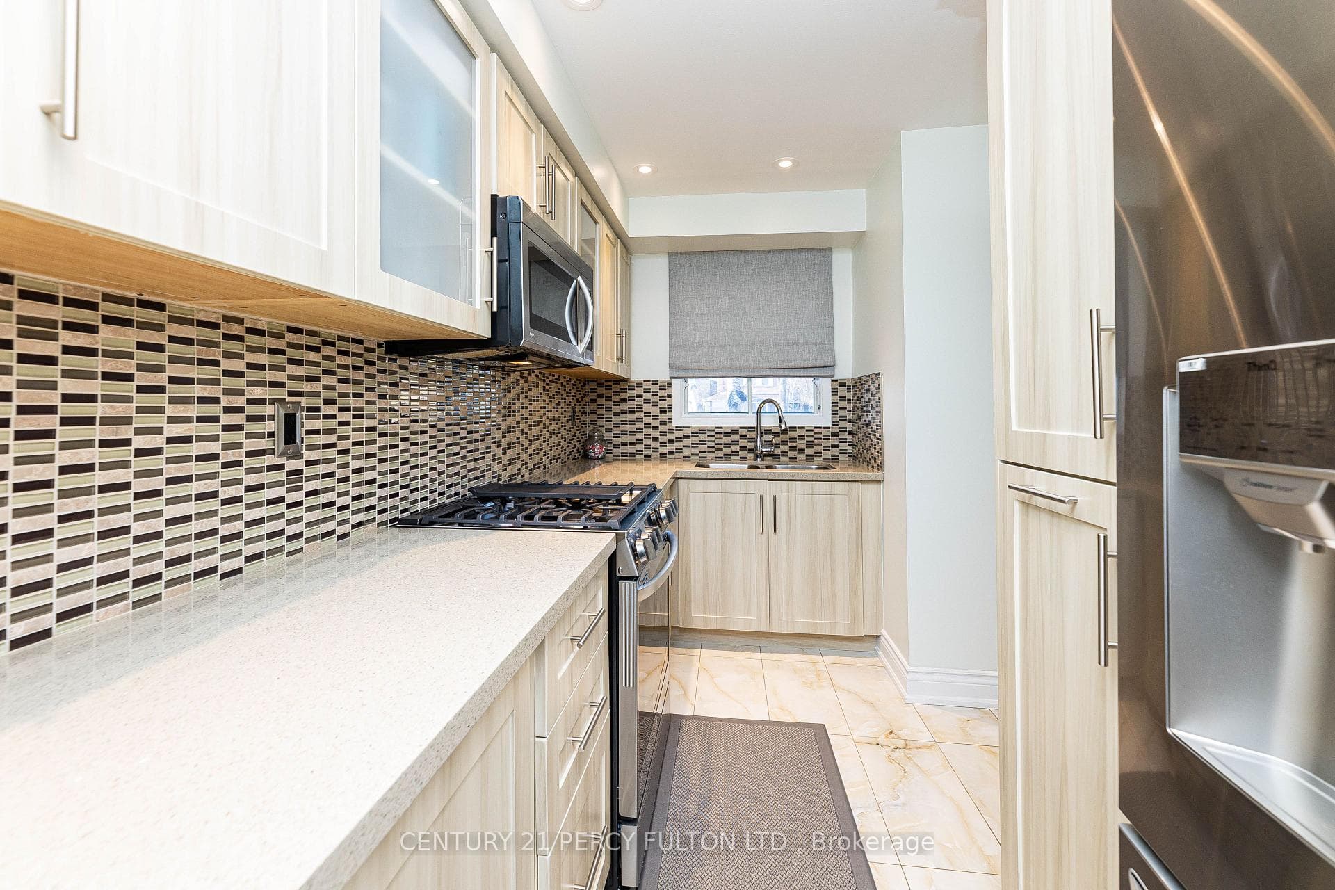 93 Delaney Drive photo 8