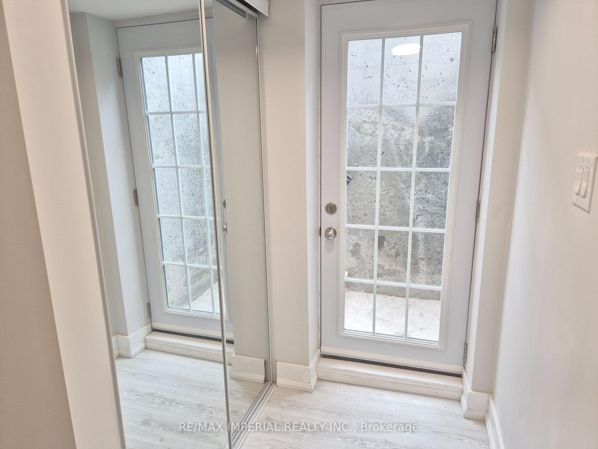 191 Avenue Road photo 35
