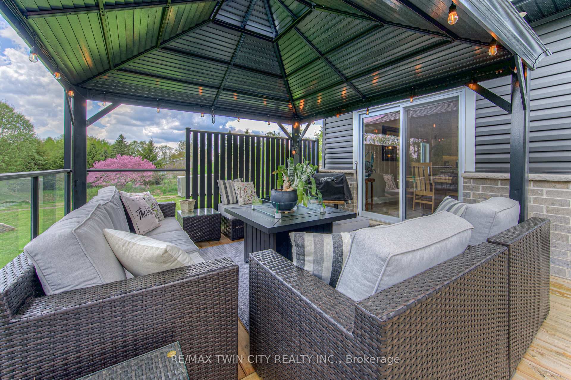 2255 Webster Street photo 41