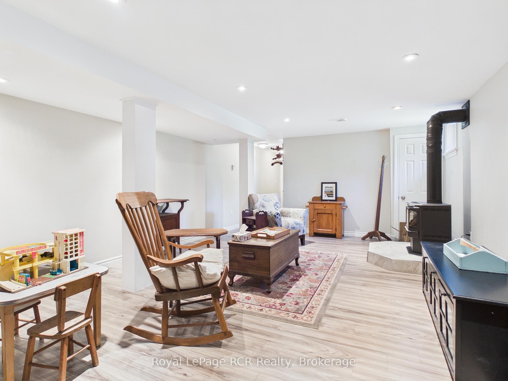 1735 6th Avenue photo 24