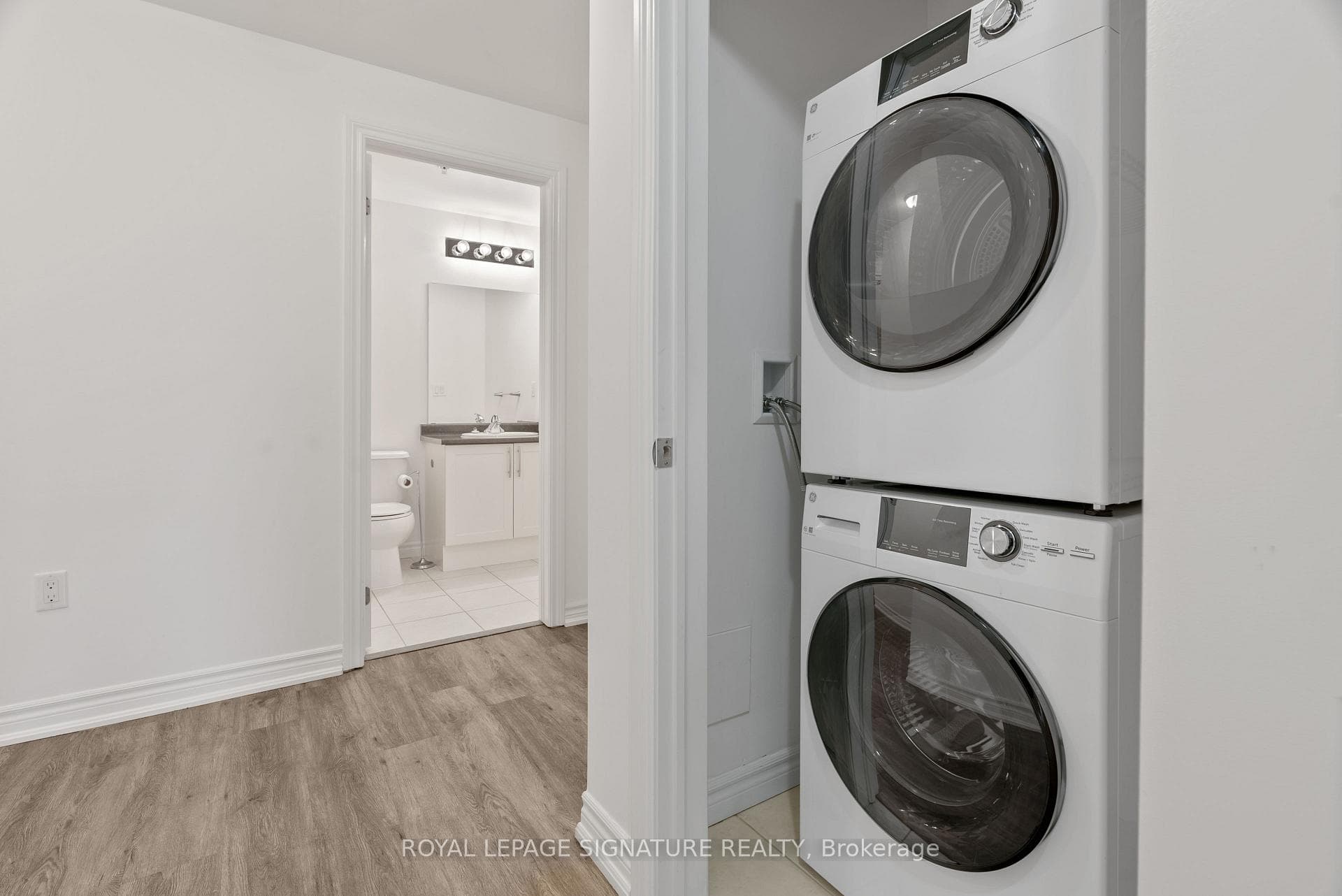 427 Aberdeen Avenue Unit 102 photo 11