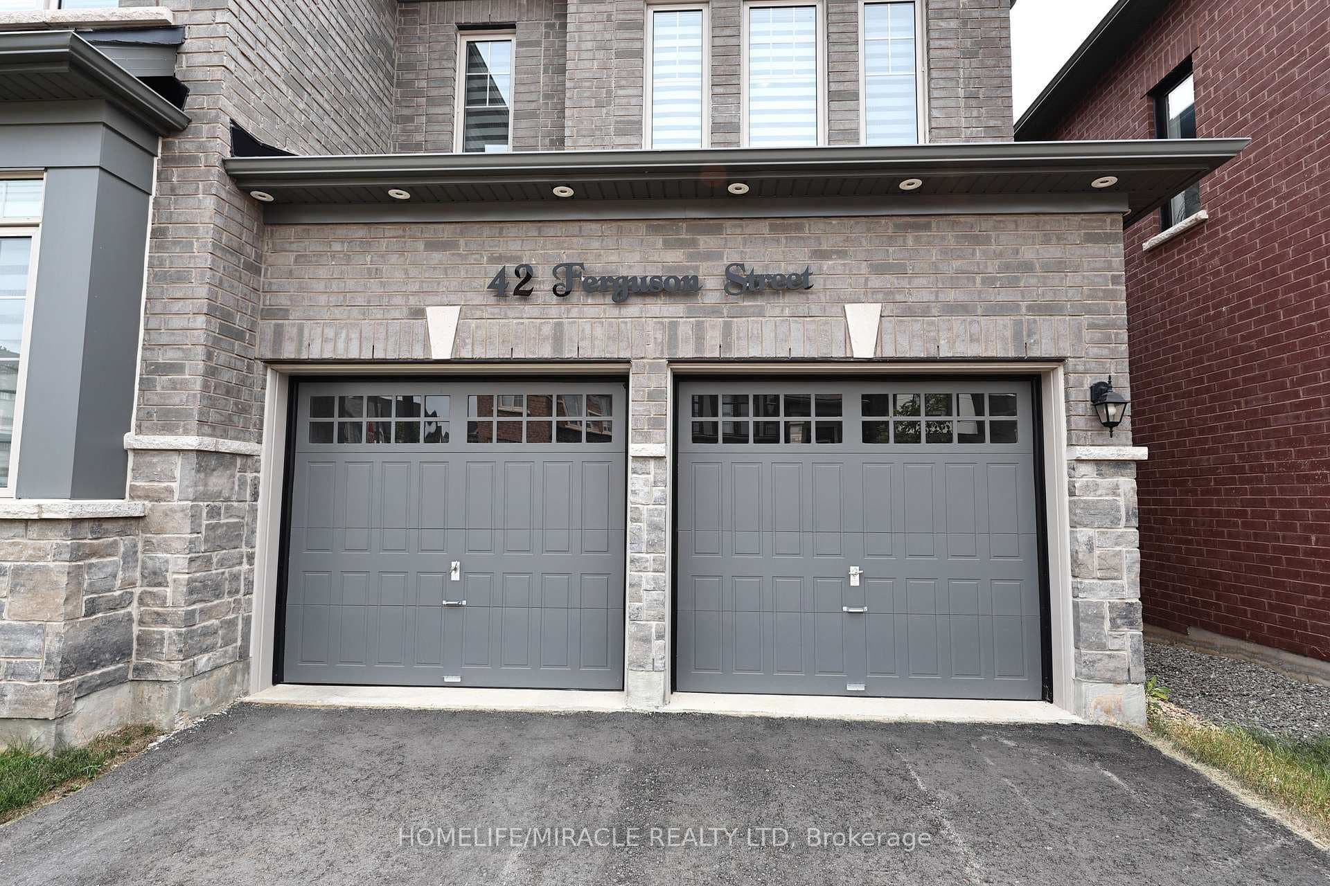 42 Ferguson Street photo 7