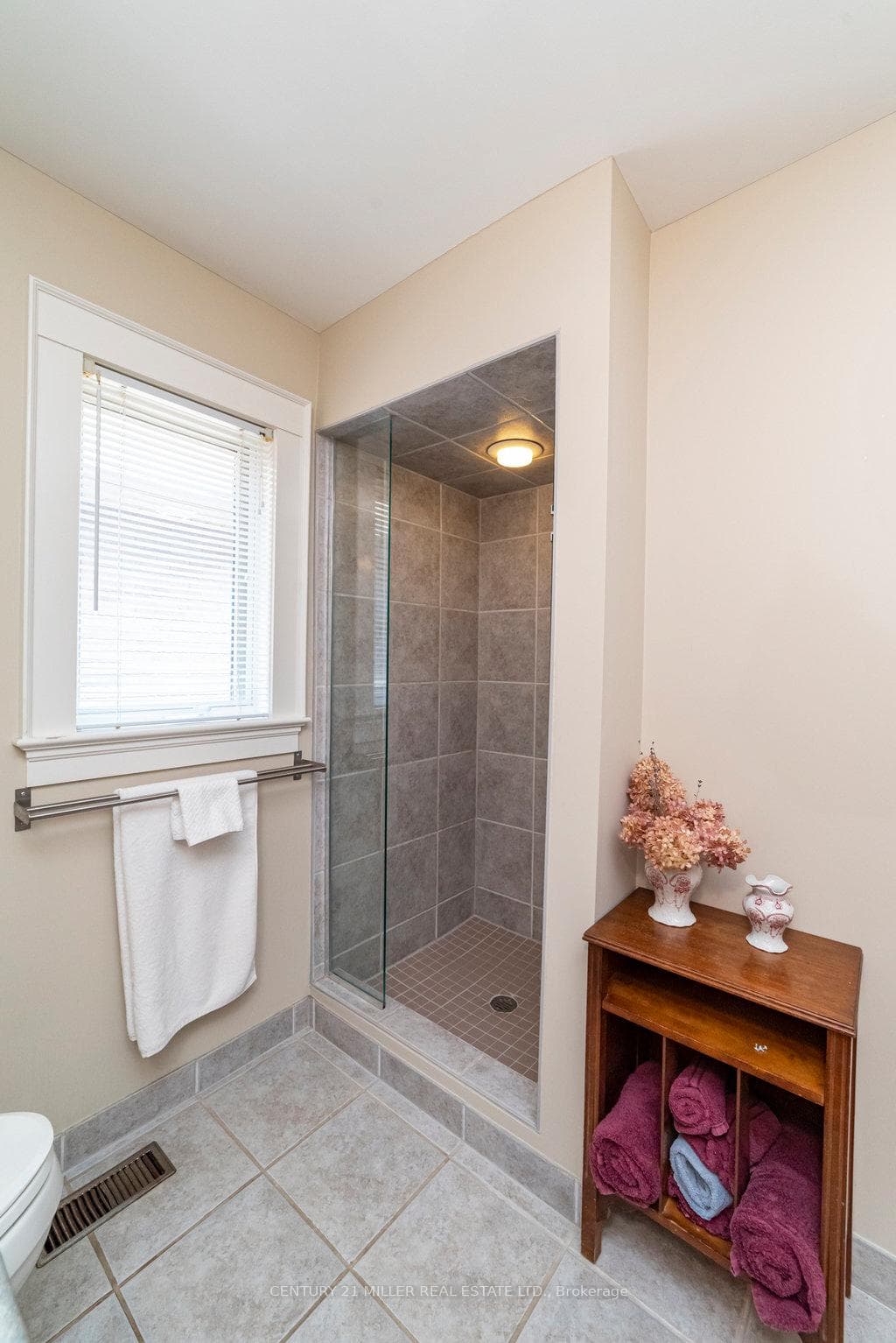 46 Giffin Road photo 25