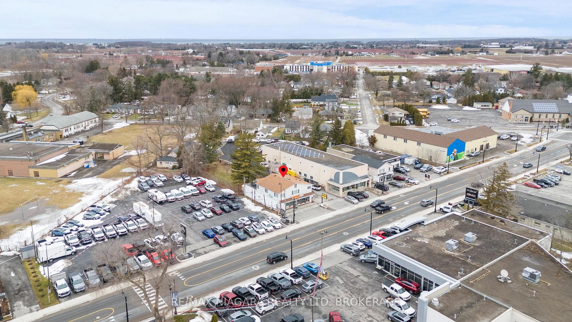 1530 NIAGARA STONE Road photo 19