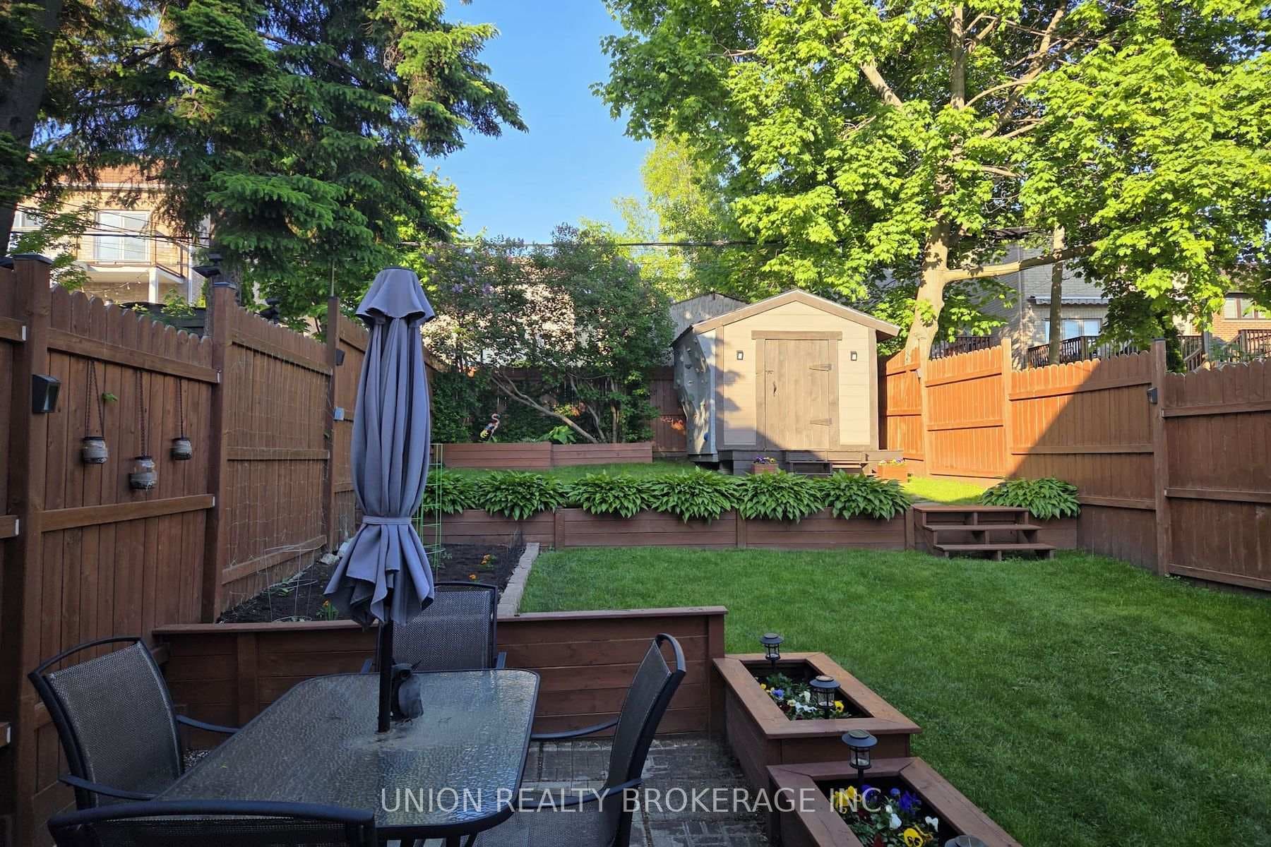 69 Maybourne Avenue photo 23