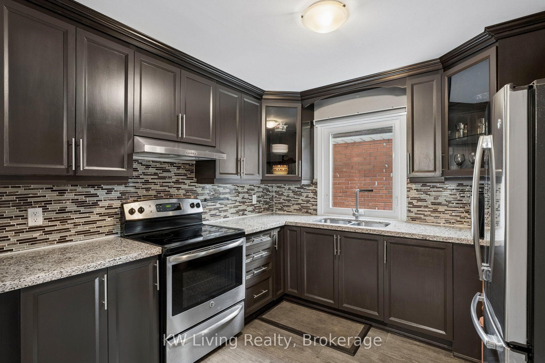116 Seventh Street photo 8