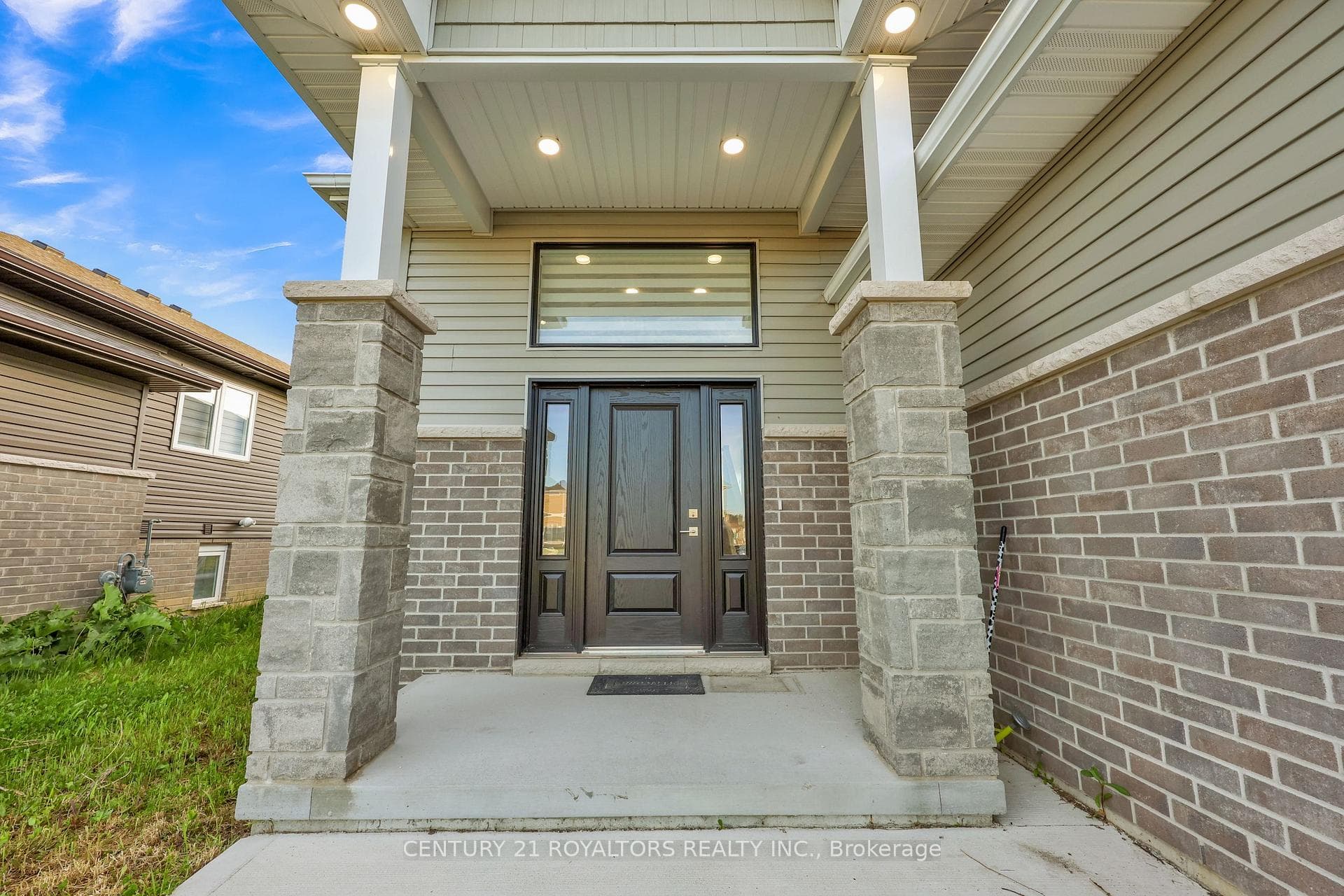 802 Keil Drive photo 3
