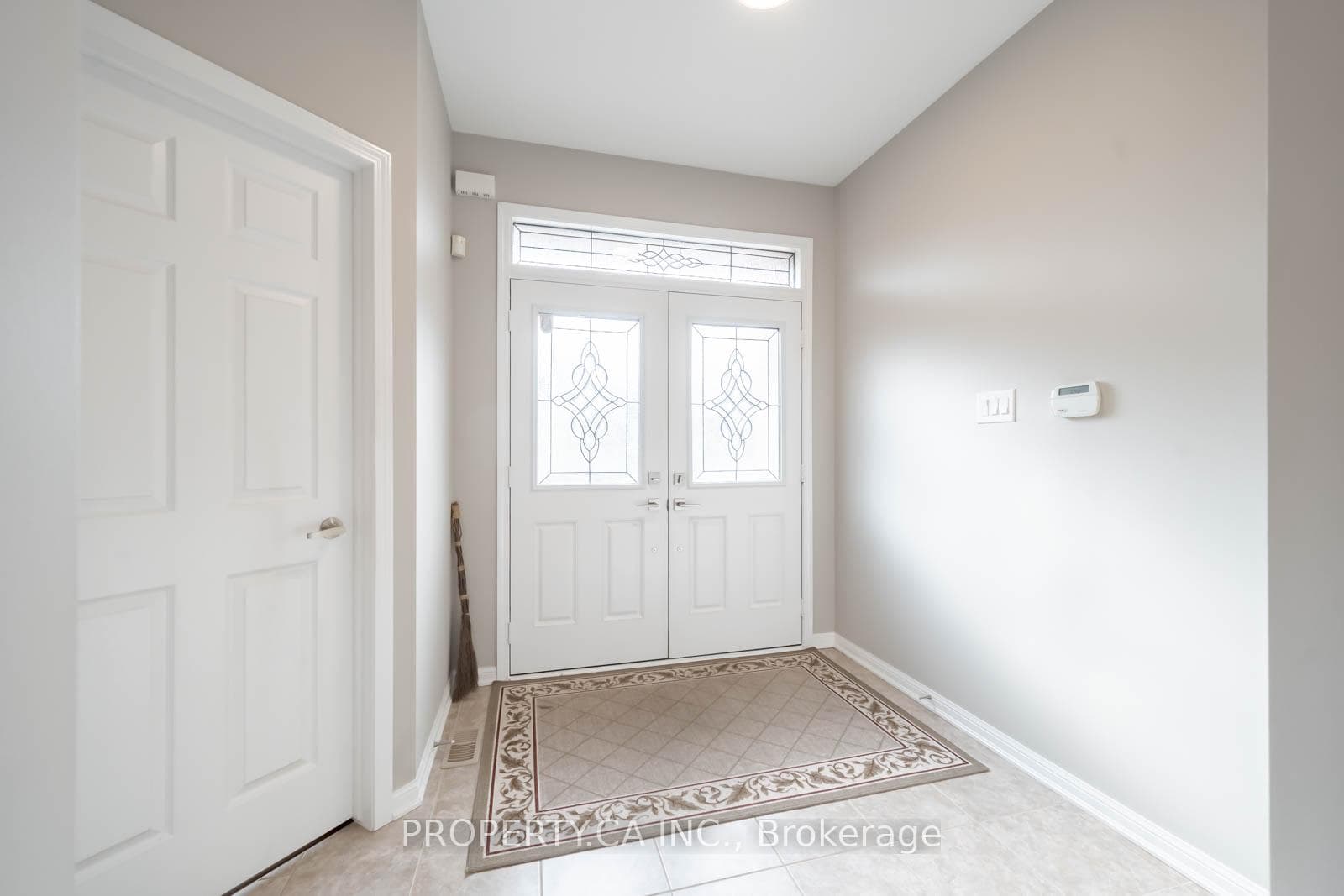 725 Reece Court photo 6