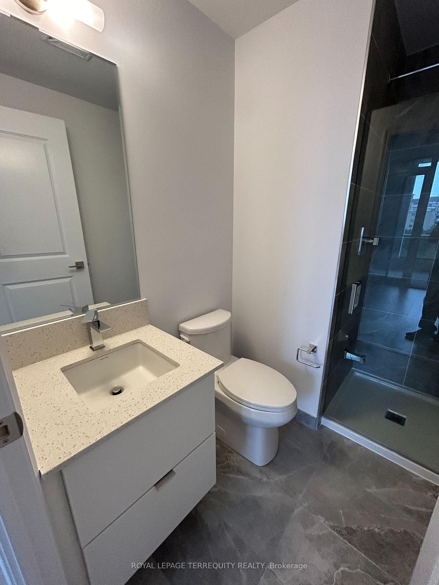 30 Elm Drive Unit 307 photo 20