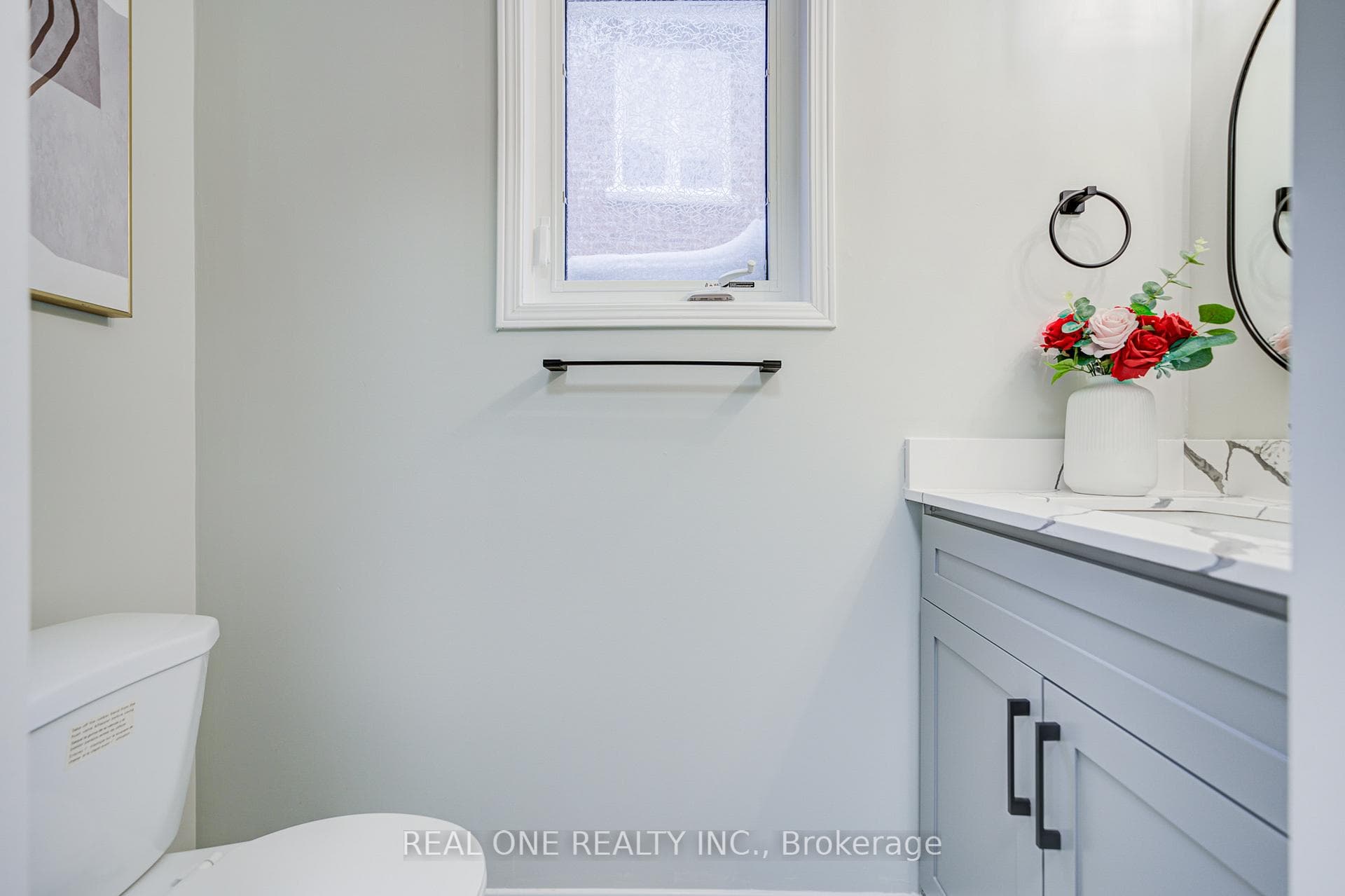18 Latitude Lane photo 9