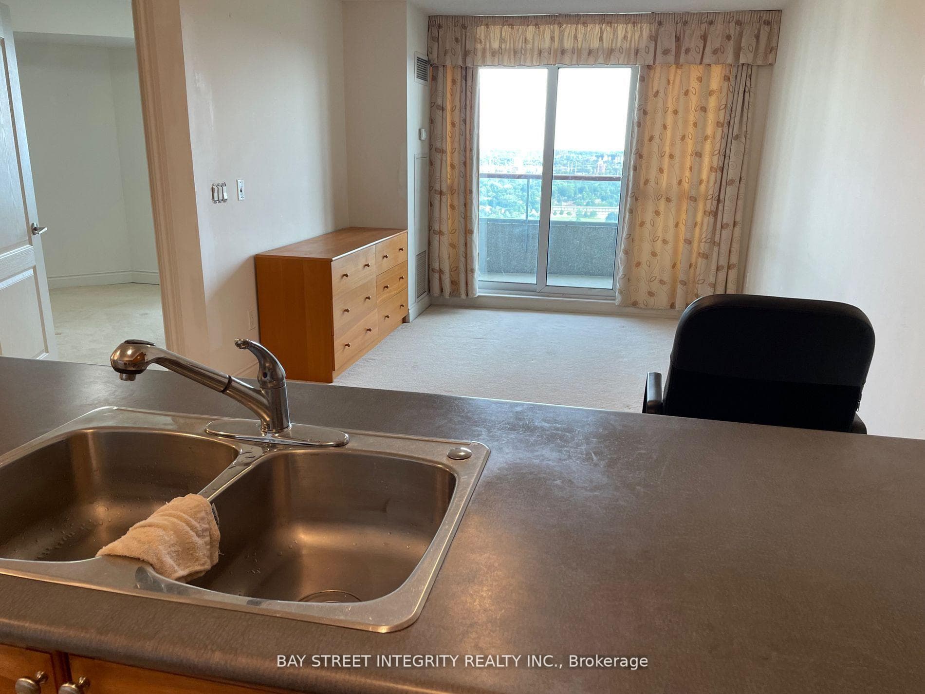 60 Brian Harrison Way Unit 2710 photo 5
