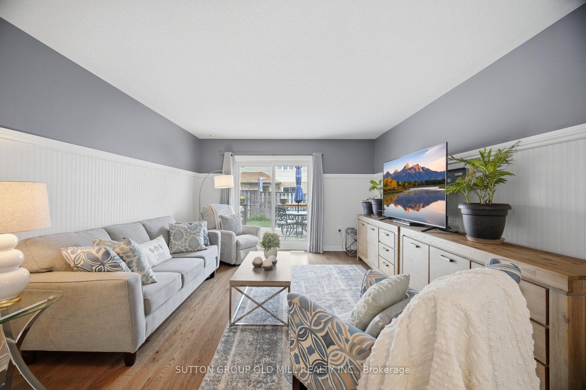 26 Edna Avenue photo 17