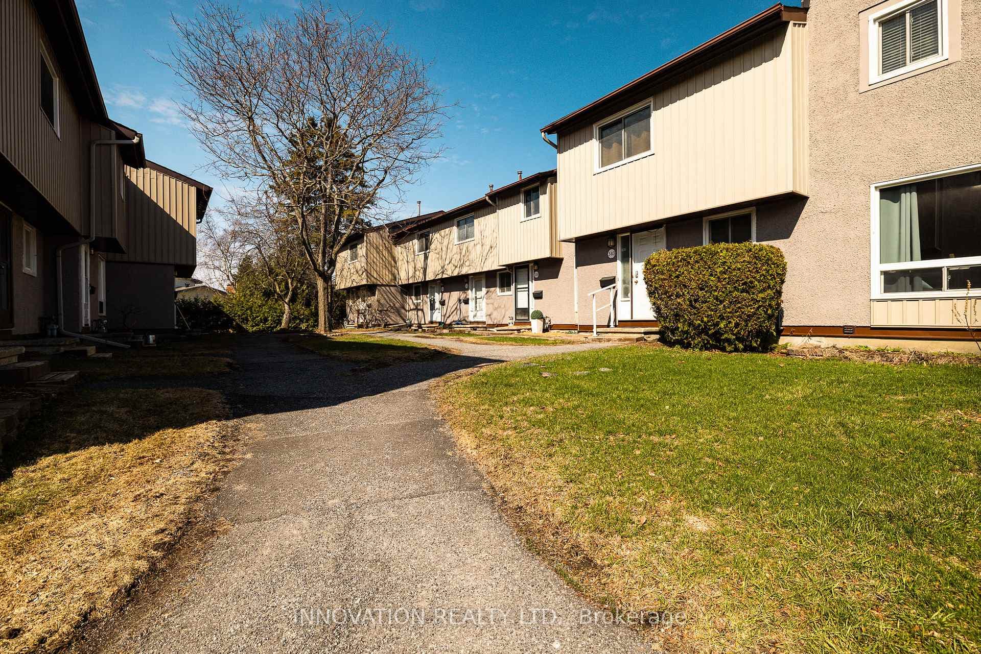338 Woodfield Drive photo 2
