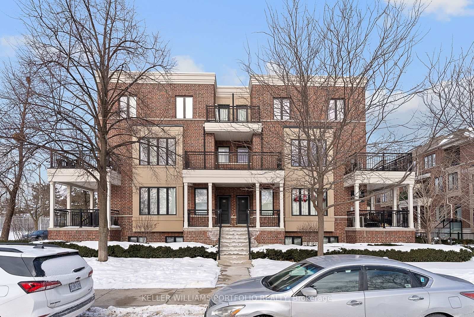 50 Carnation Avenue Unit 131 photo 3