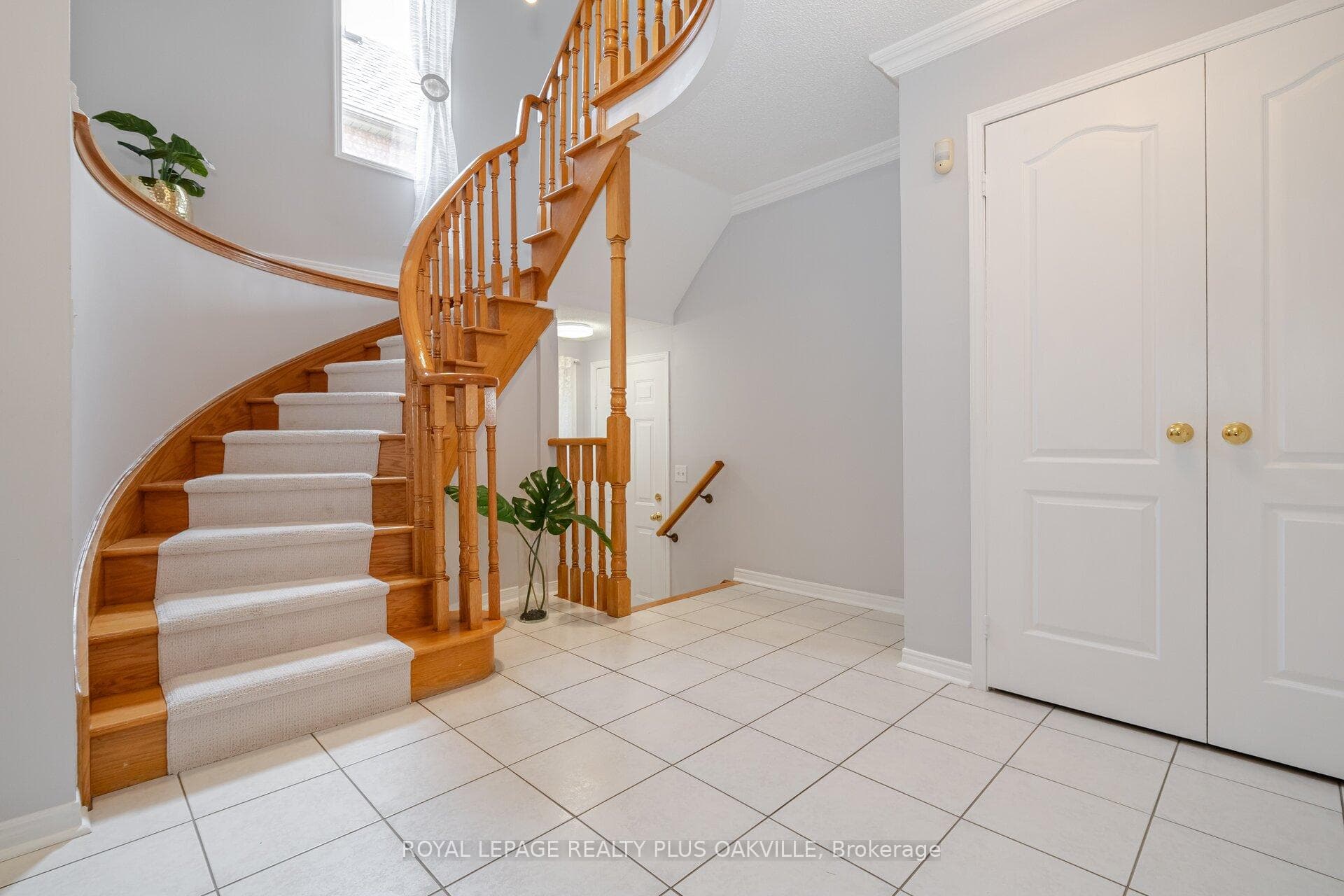 5315 Russell View Road photo 20