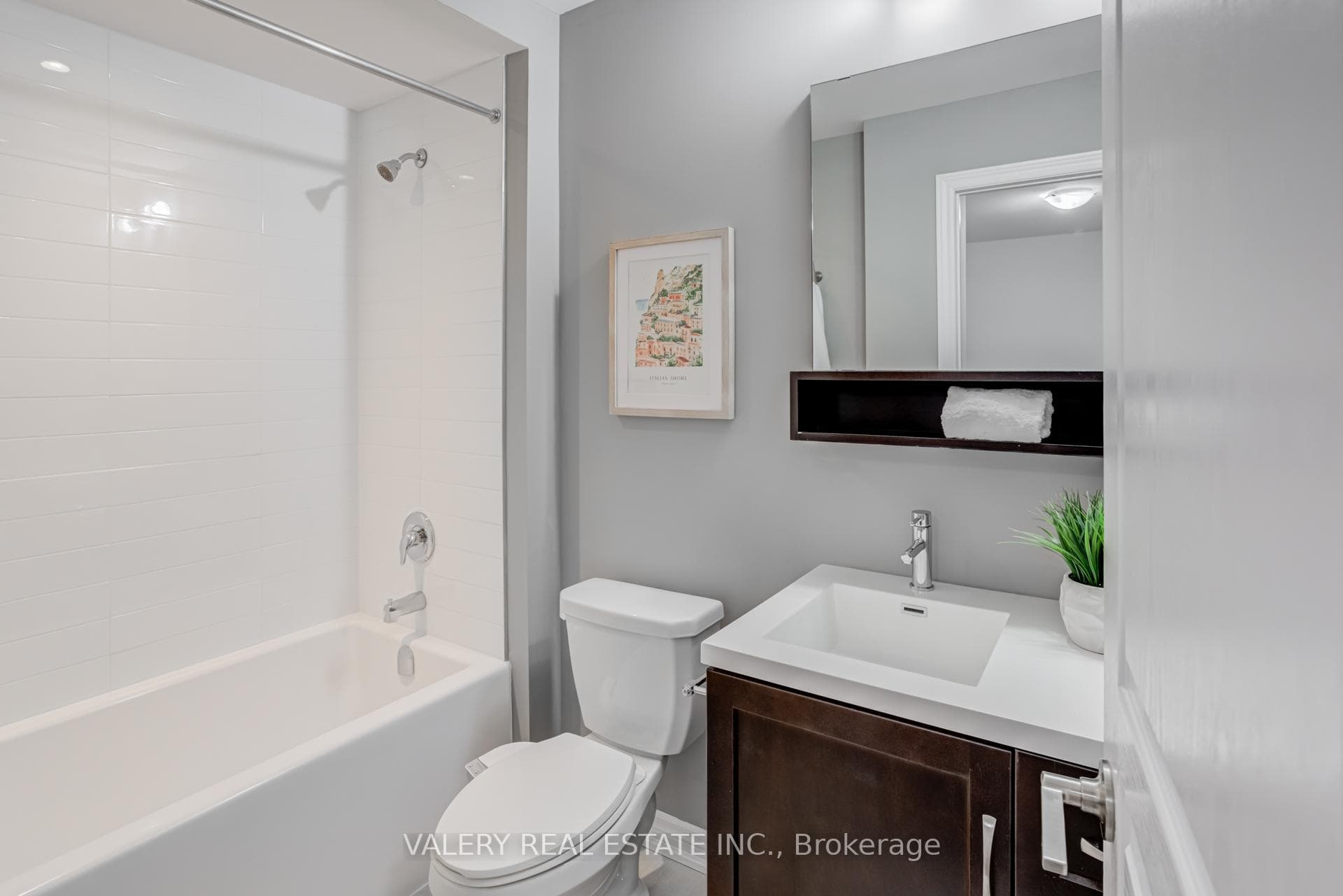 389 Hardwick common Drive photo 14