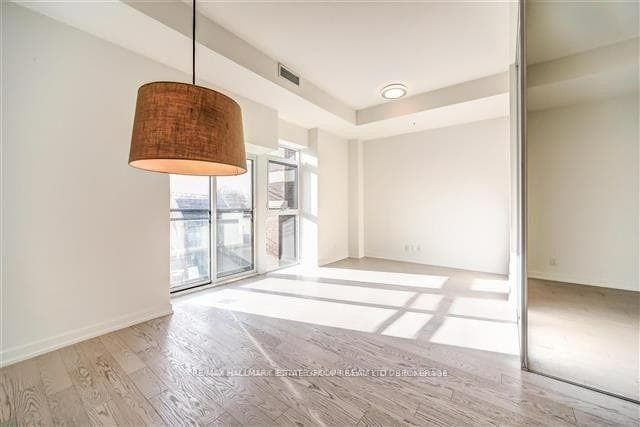 2 Bellefair Avenue Unit 303 photo 17