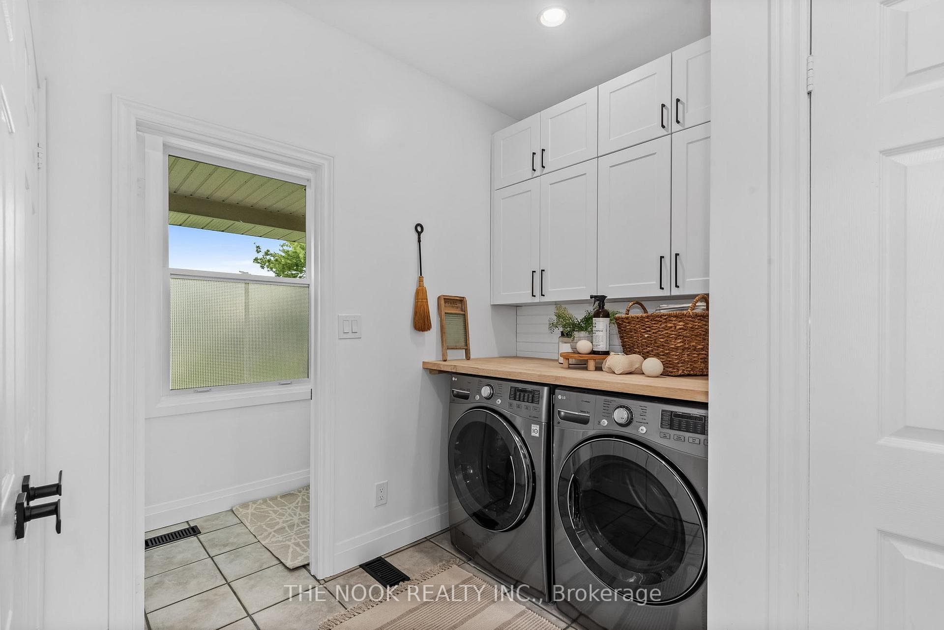 17121 Nestleton Road photo 13