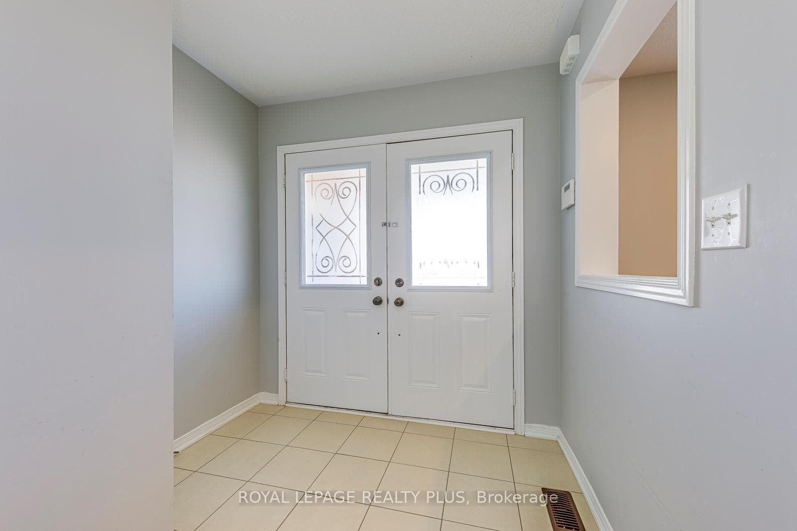 3167 Neyagawa Boulevard photo 7