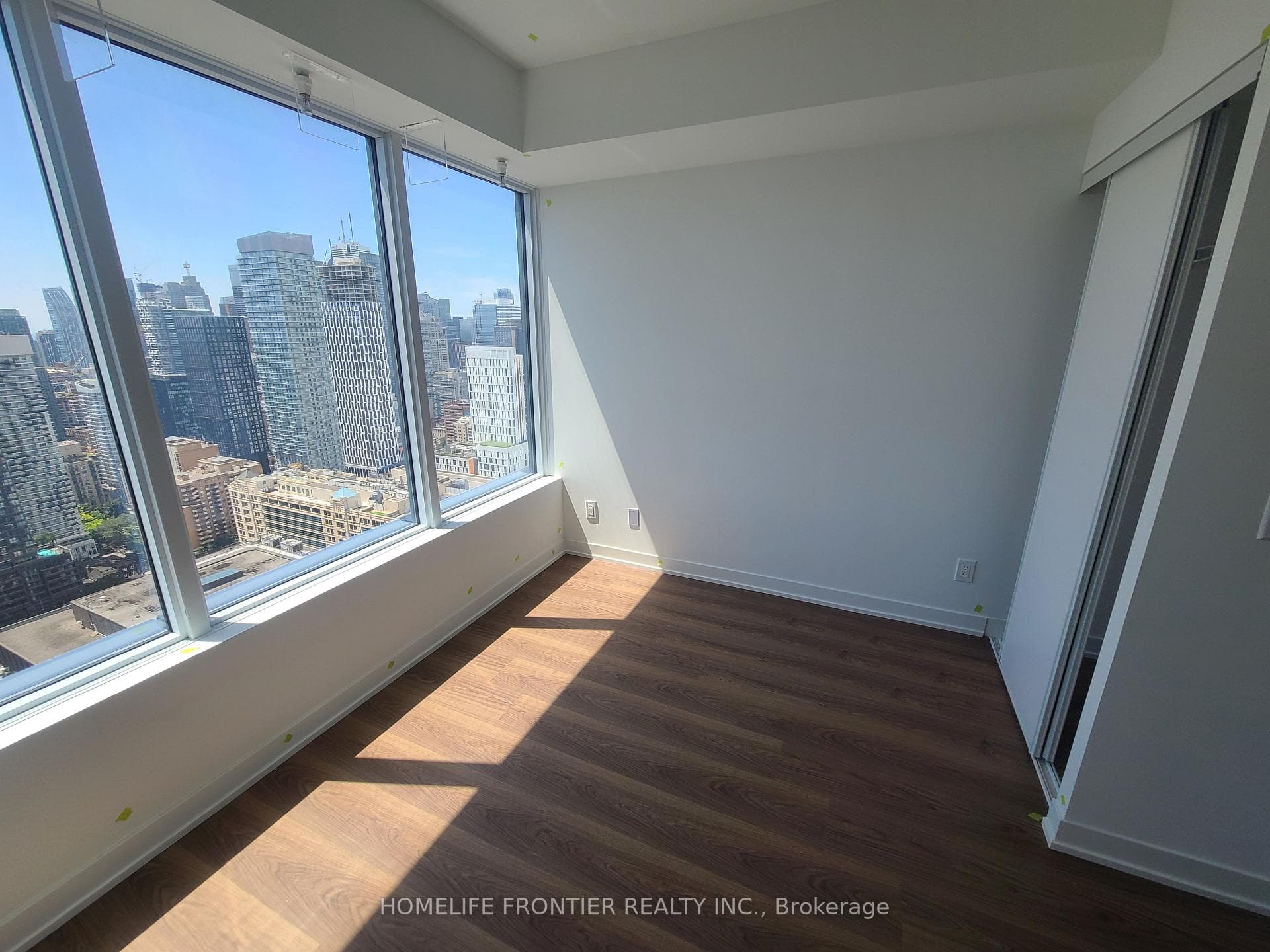 319 Jarvis Street Unit 4301 photo 11