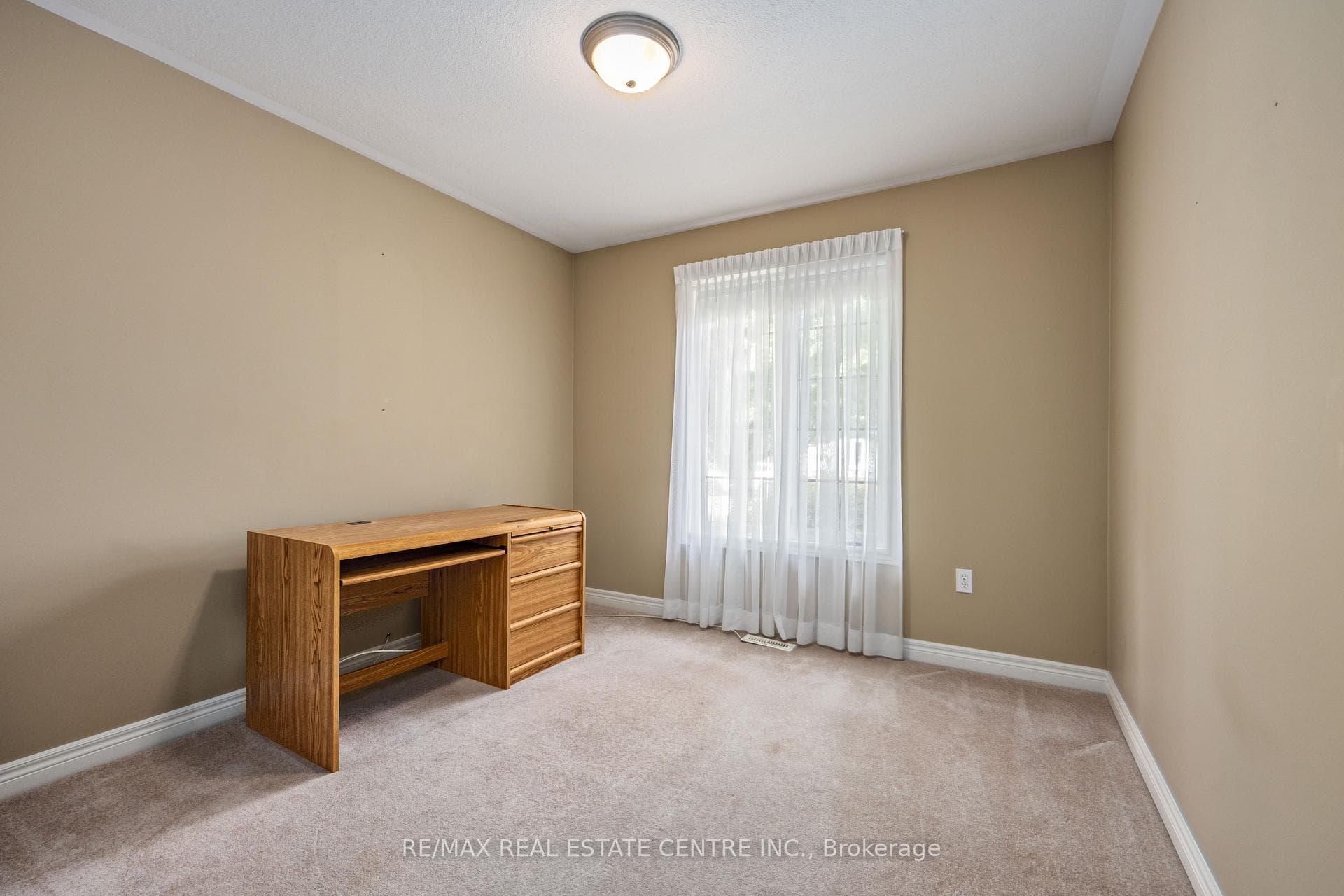 304 Parkside Drive photo 13
