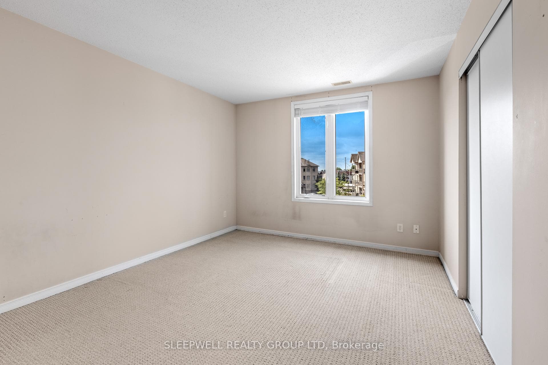 190 Rustic Hills Crescent Unit 7 photo 9