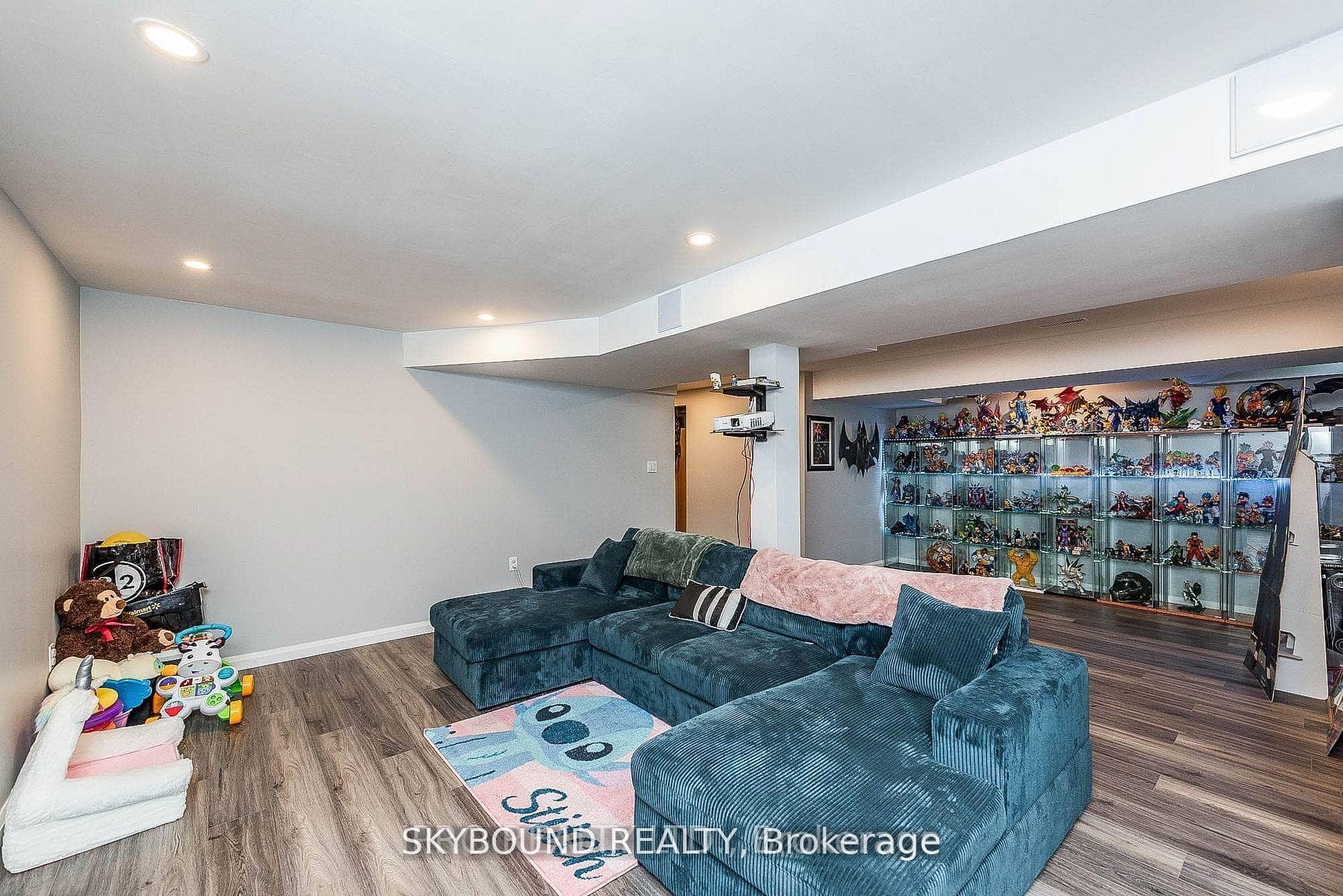 66 Skylark Drive photo 29