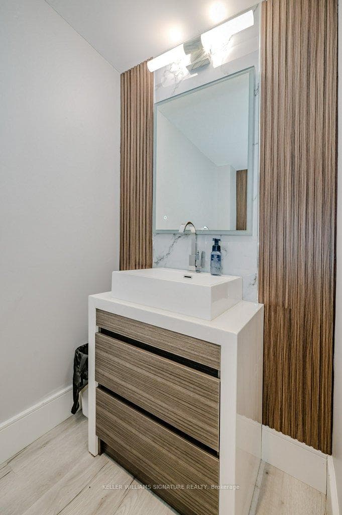 3377 Bristol Drive photo 30