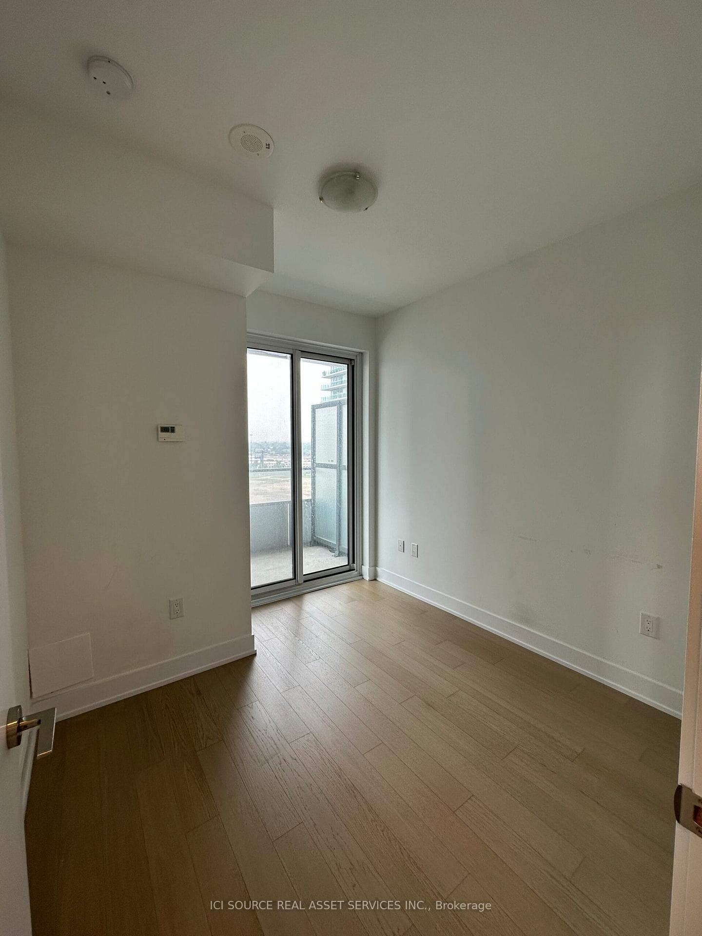 20 Shore Breeze Drive Unit 1302 photo 6