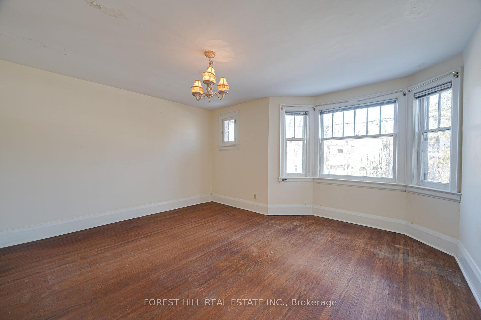 81 Benson Avenue photo 17