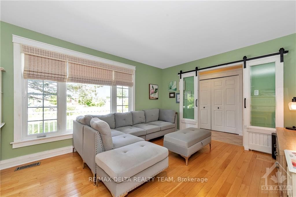 2503 DUNNING Road photo 6