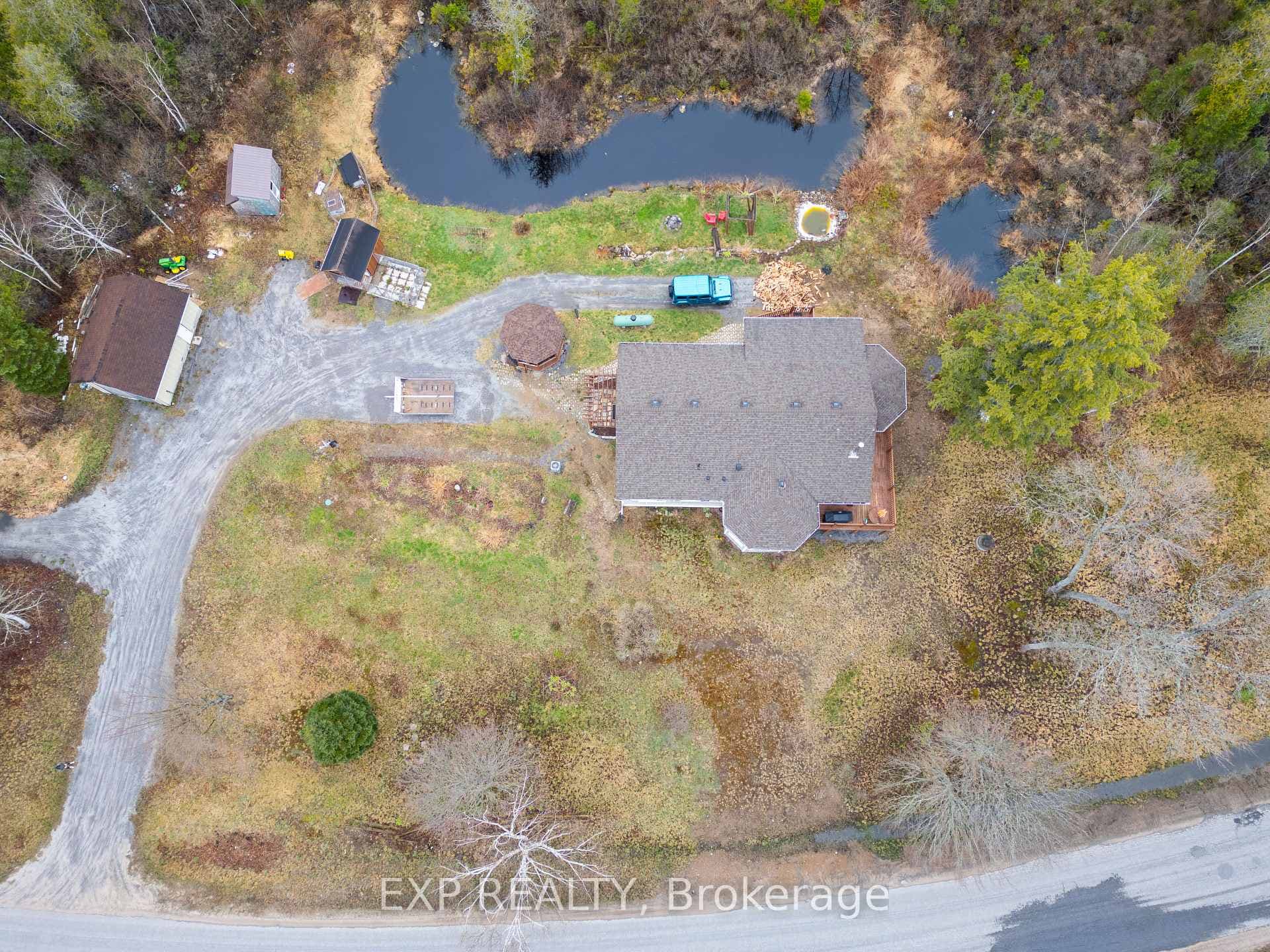 500 Bay Lake Road photo 2