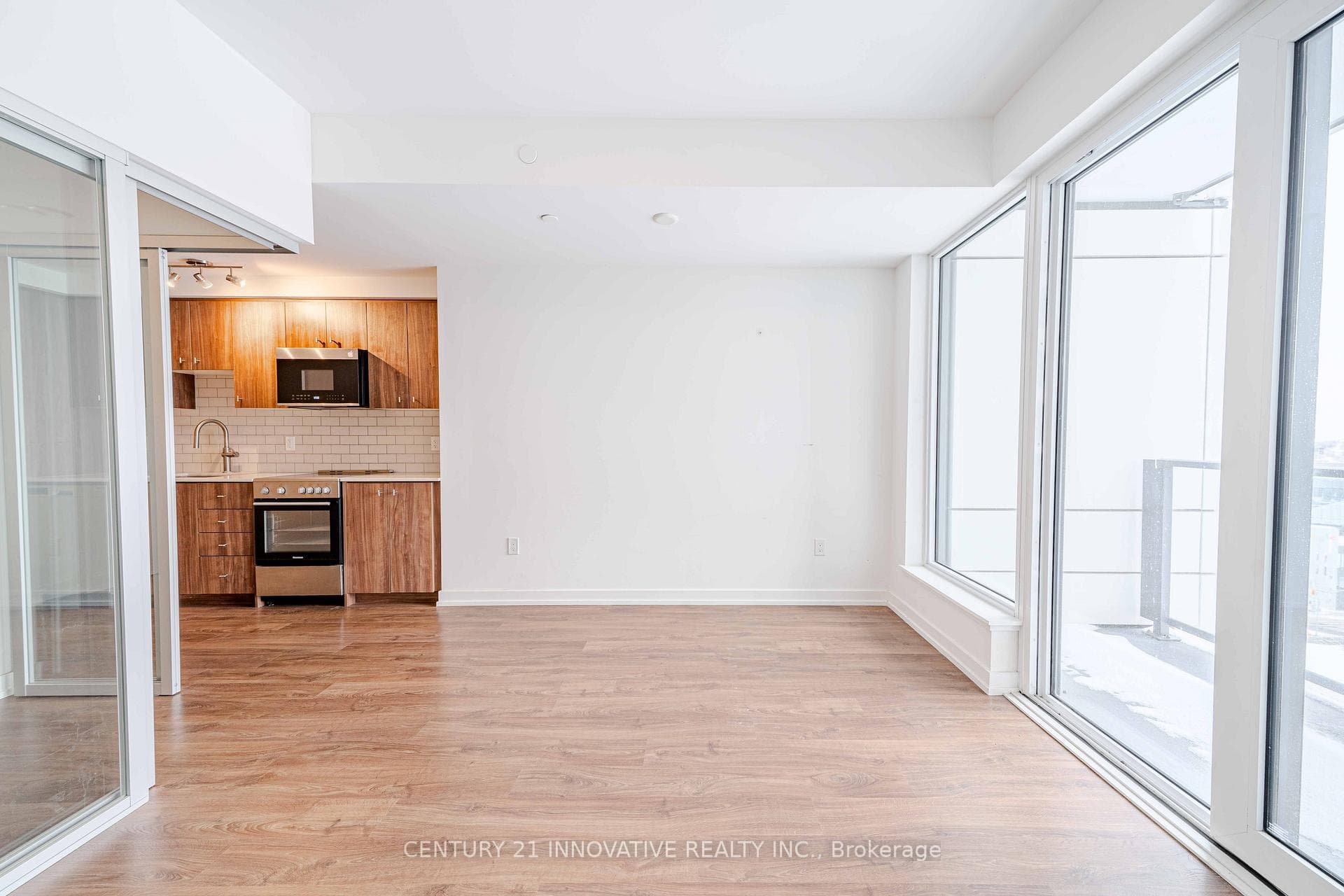 15 Wellington Street Unit 1005 photo 10