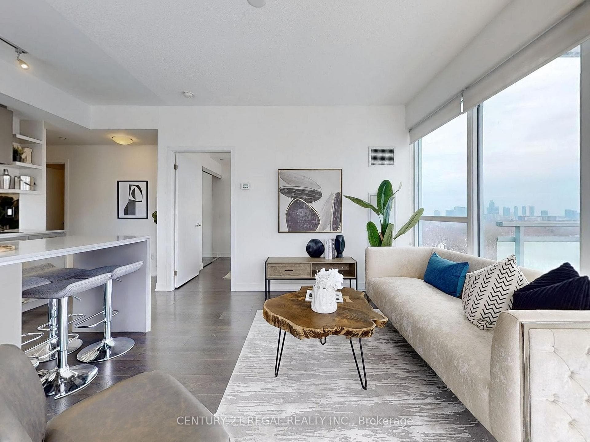 1830 Bloor Street Unit 1115 photo 8