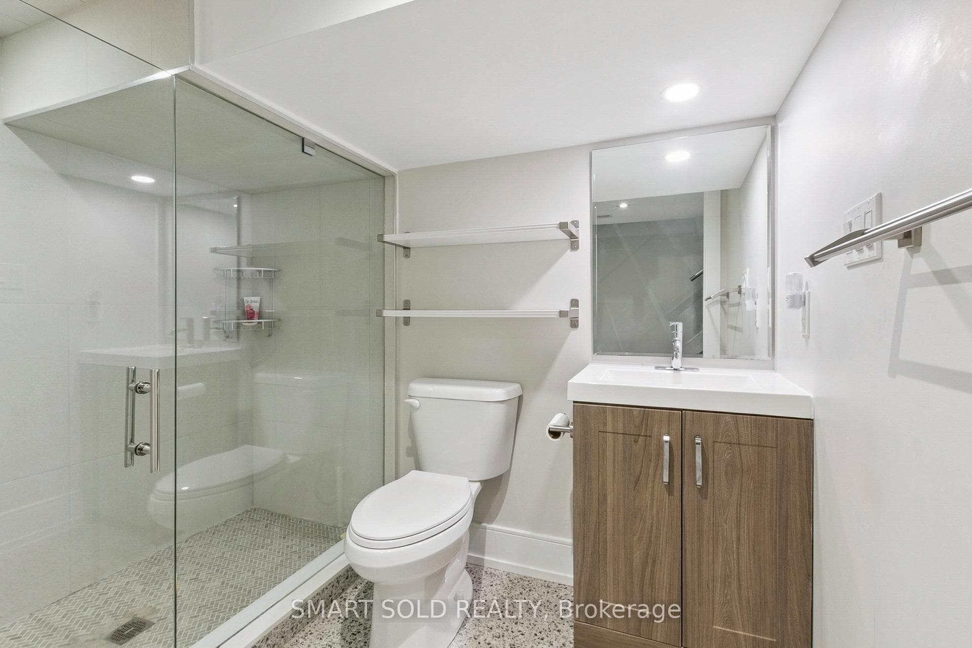 341 Balliol Street photo 42