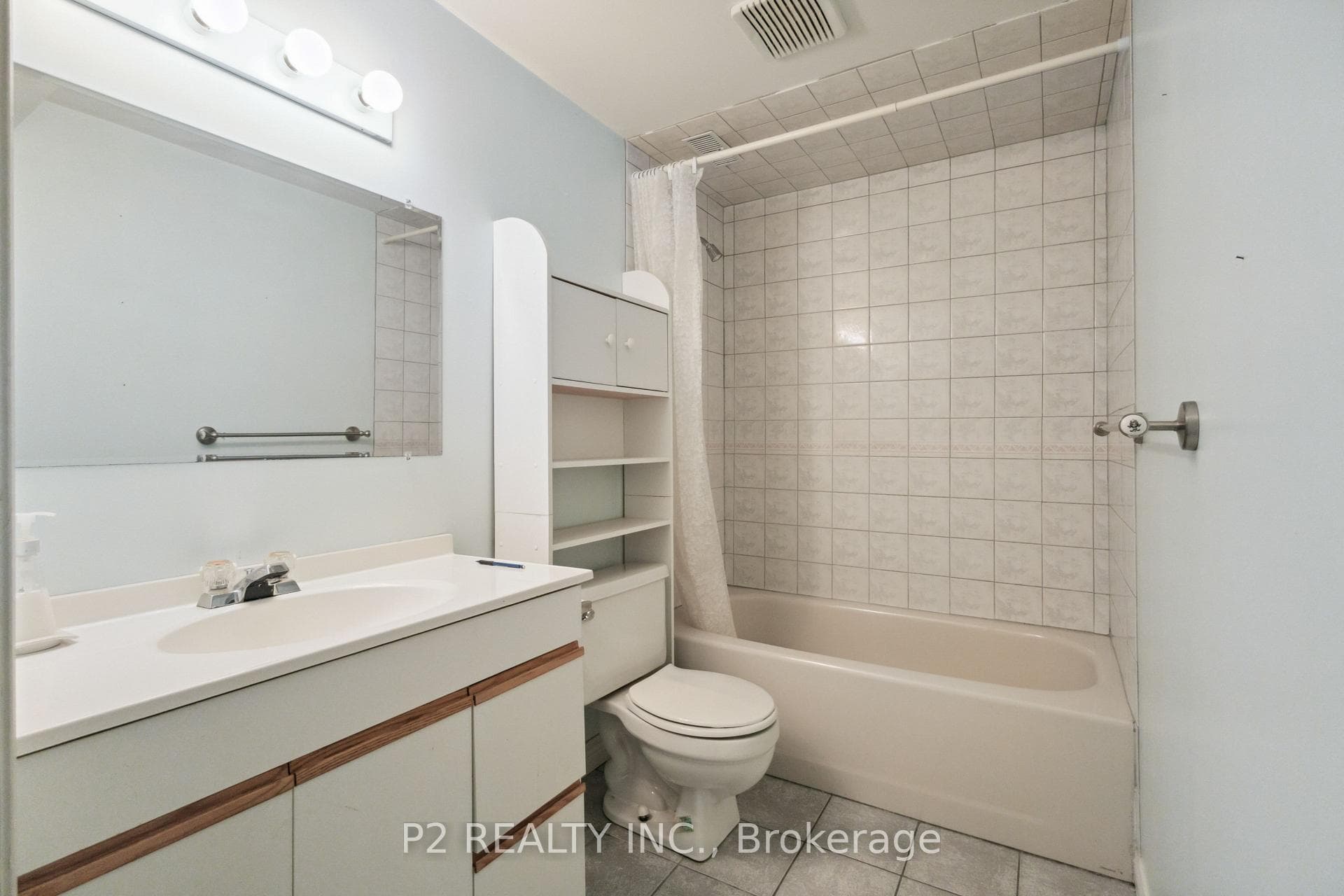 1007 Lytton Court photo 24
