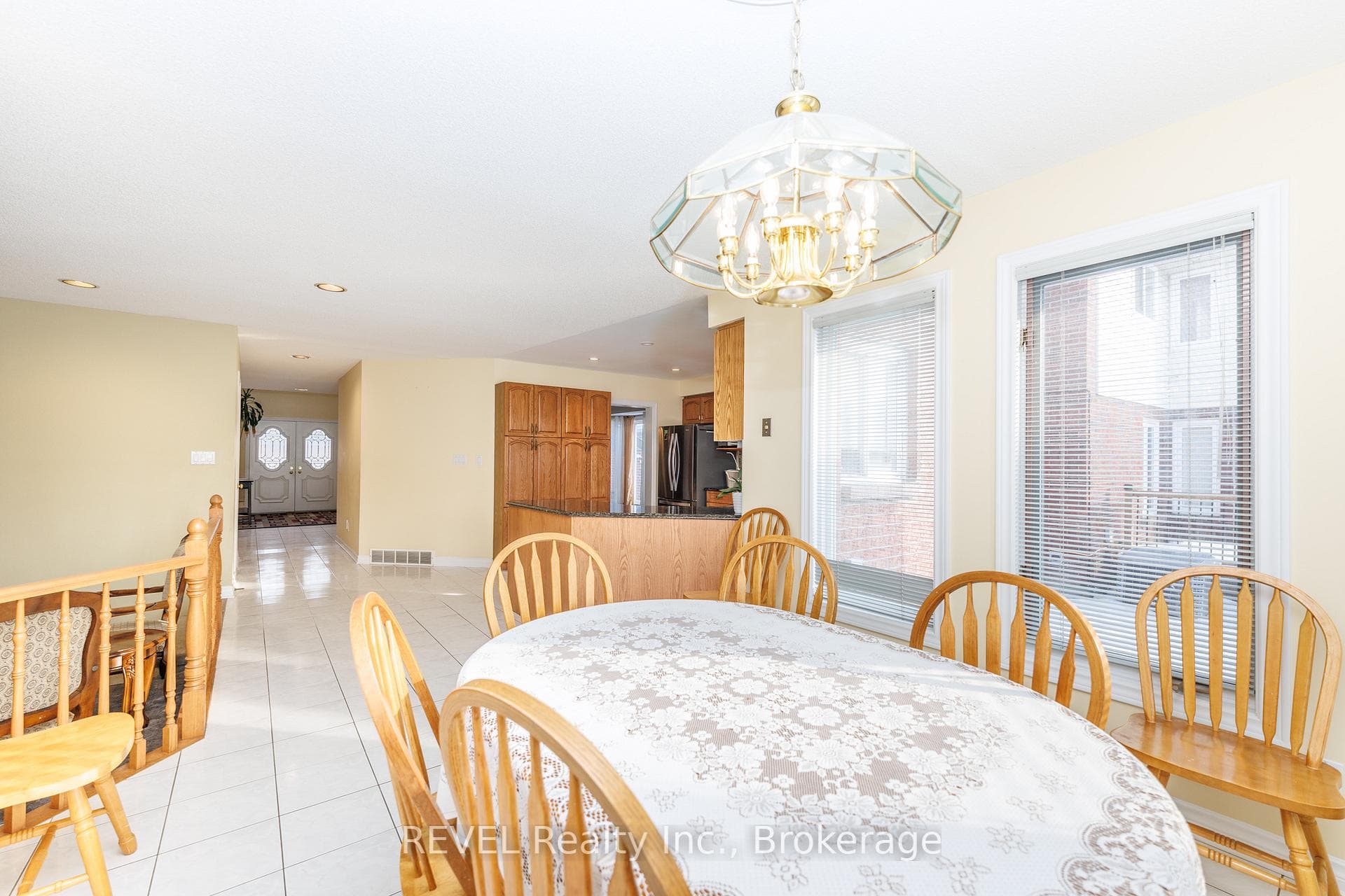 16 Chessington Street Unit main photo 10