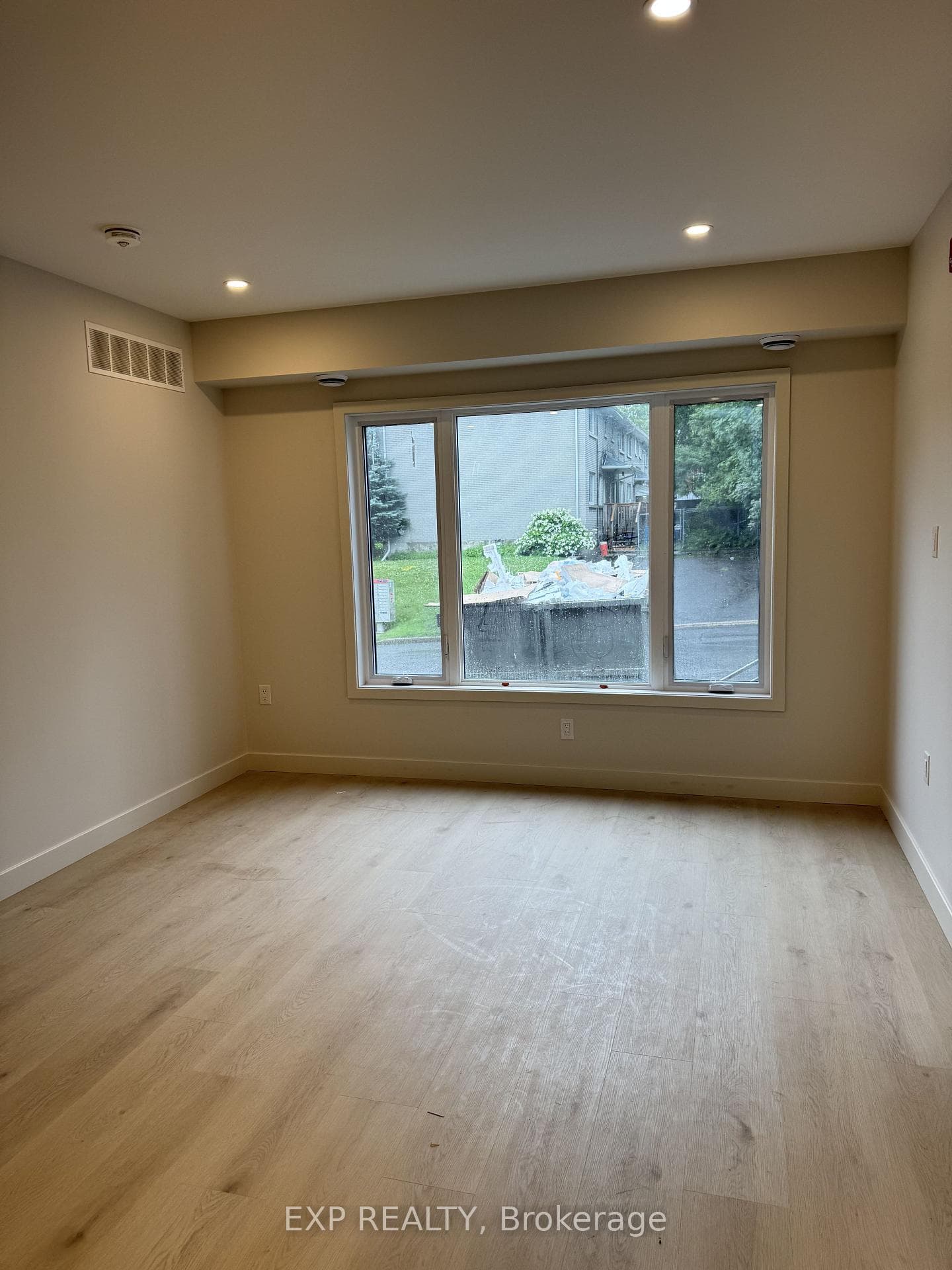 1301 Dorchester Avenue Unit 3 photo 3