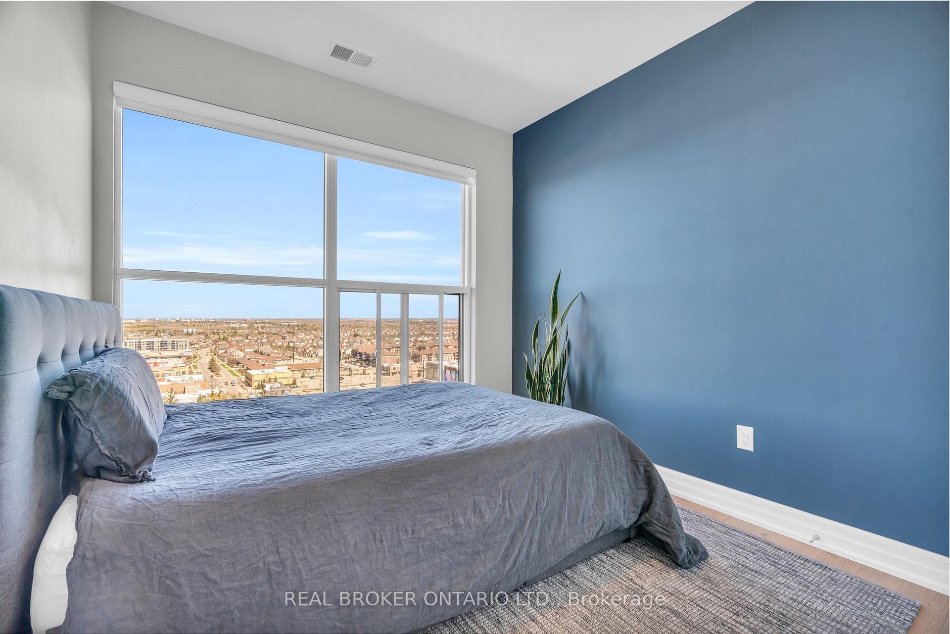 1880 Gordon Street Unit 1009 photo 21