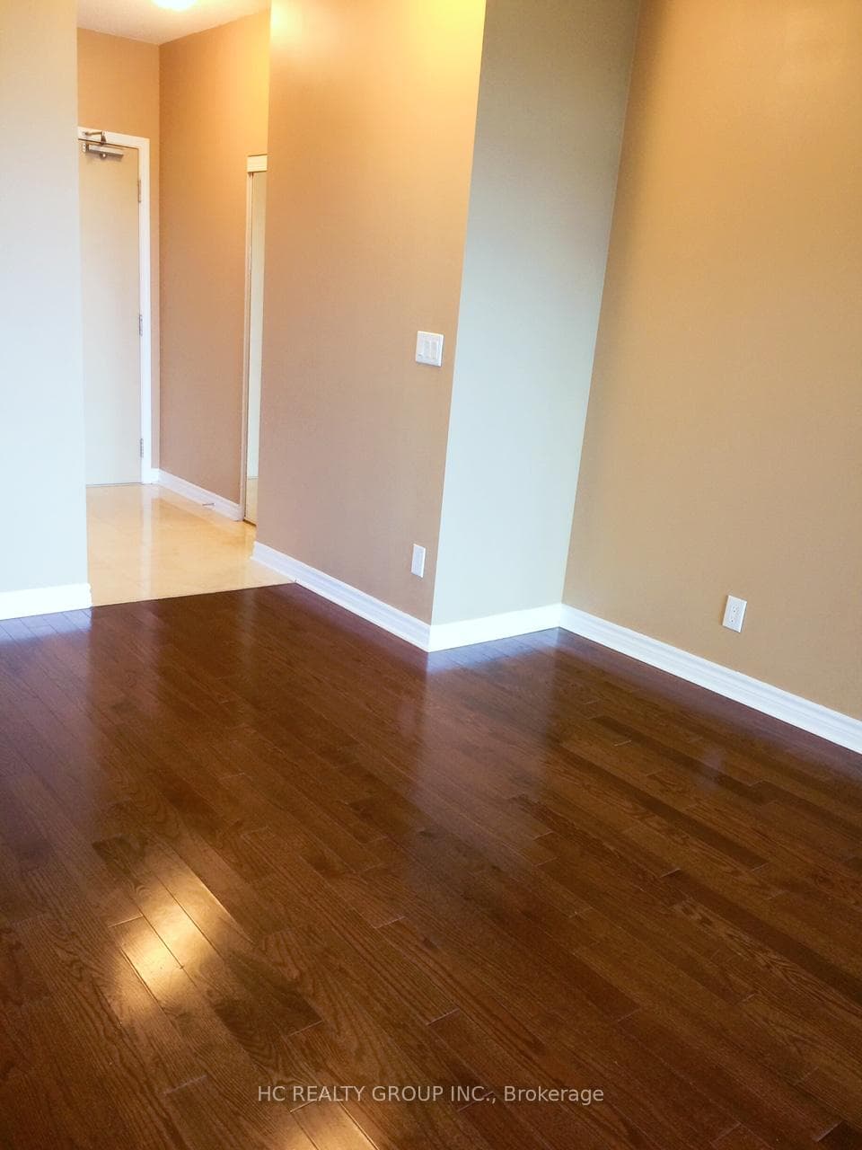 18 Holmes Avenue Unit 1815 photo 1