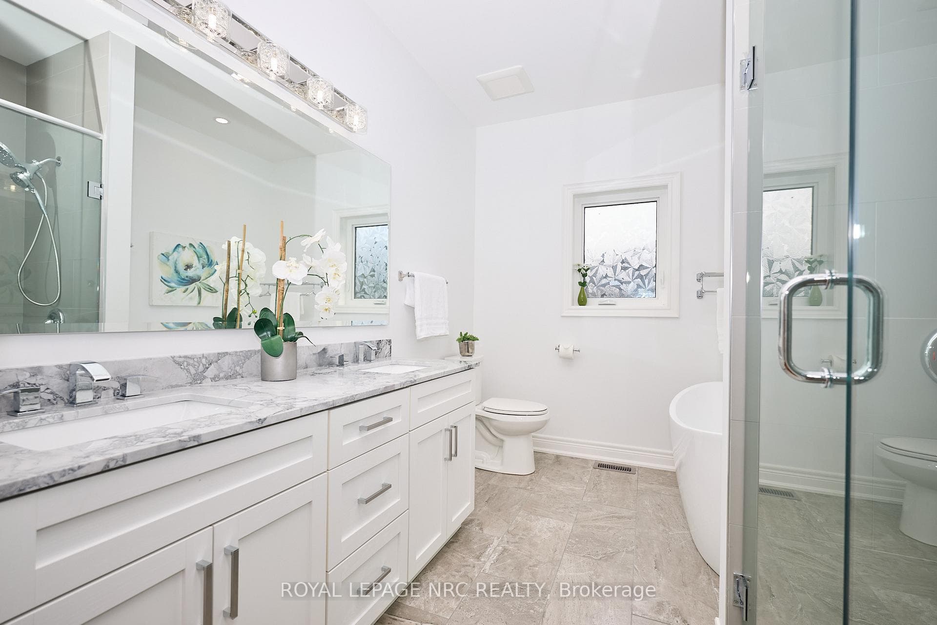 1129 Balfour Street photo 28