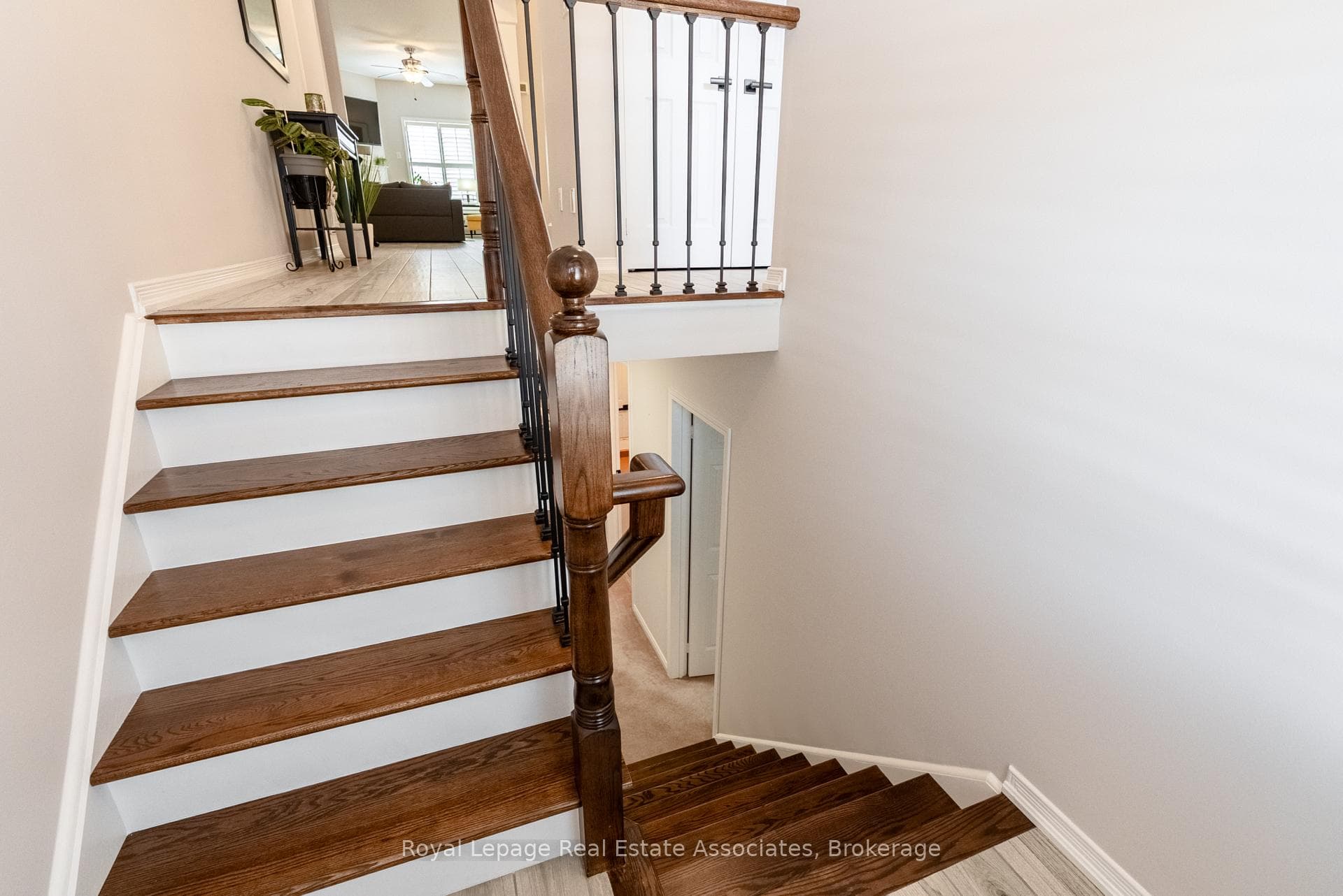 4680 Mcleod Road photo 30
