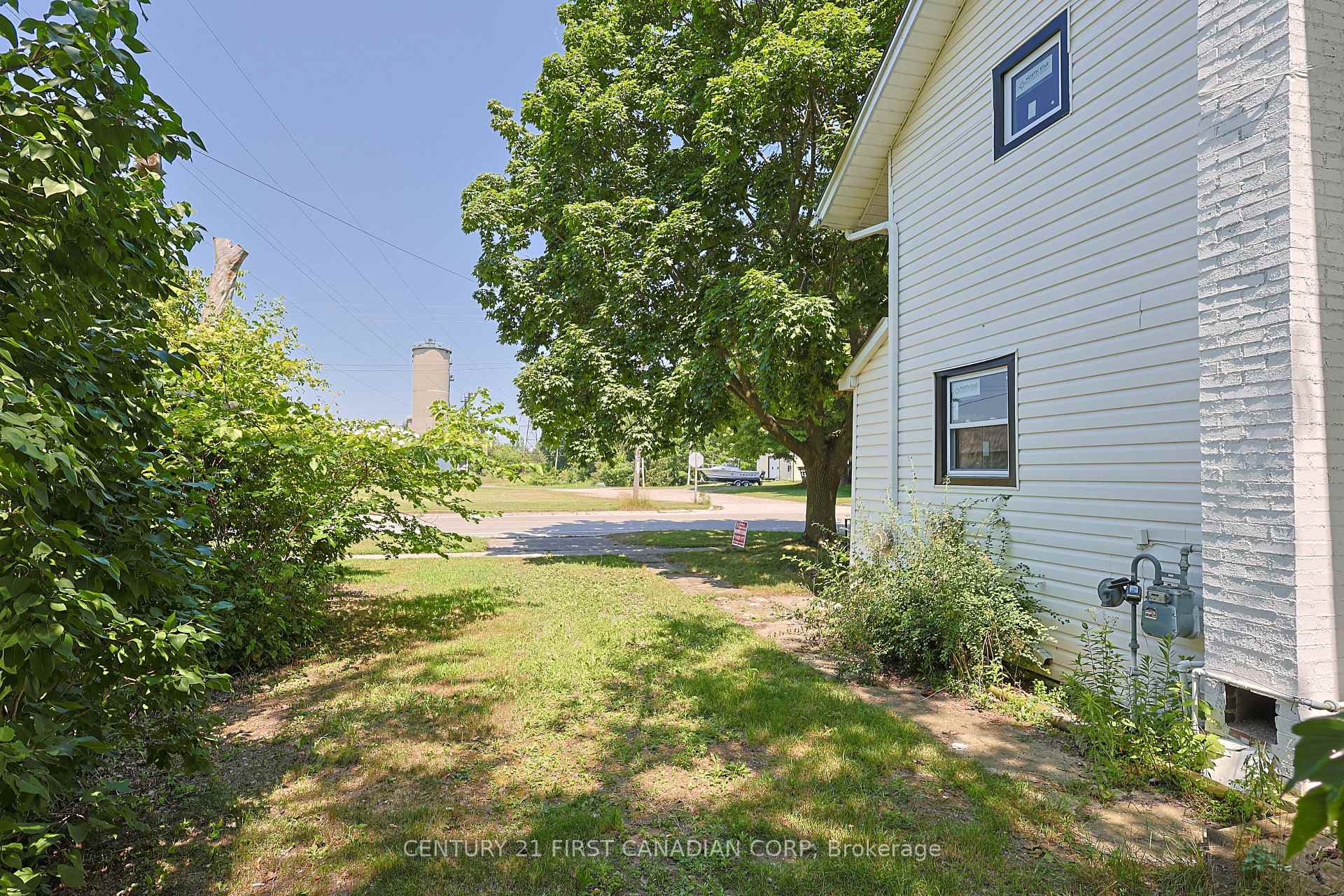 188 Furnival Road photo 30
